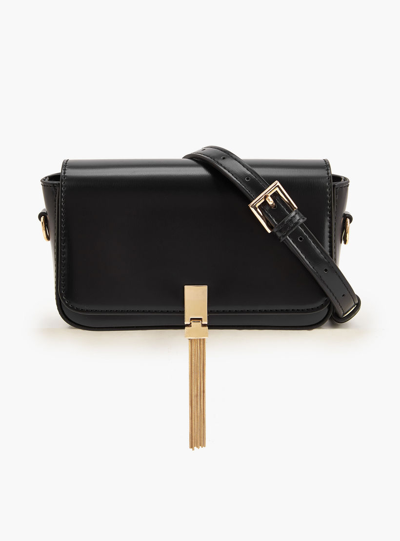 شنطة كروس بودي بحزام قابل للتعديل وشراشيب من سيليست-women-bagsandwallets-handbags-image-1