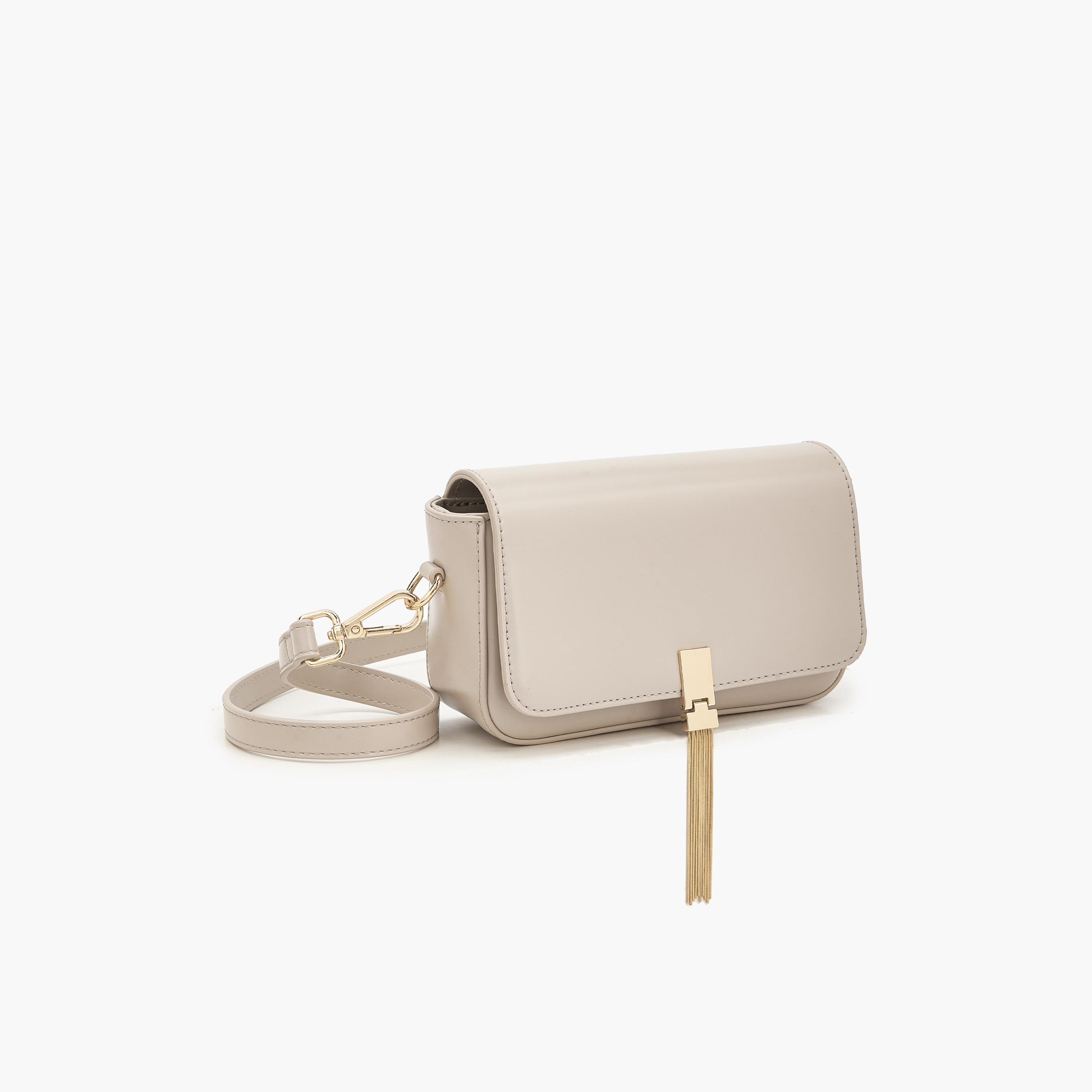 شنطة كروس بودي بحزام قابل للتعديل وشراشيب من سيليست-women-bagsandwallets-handbags-image-4