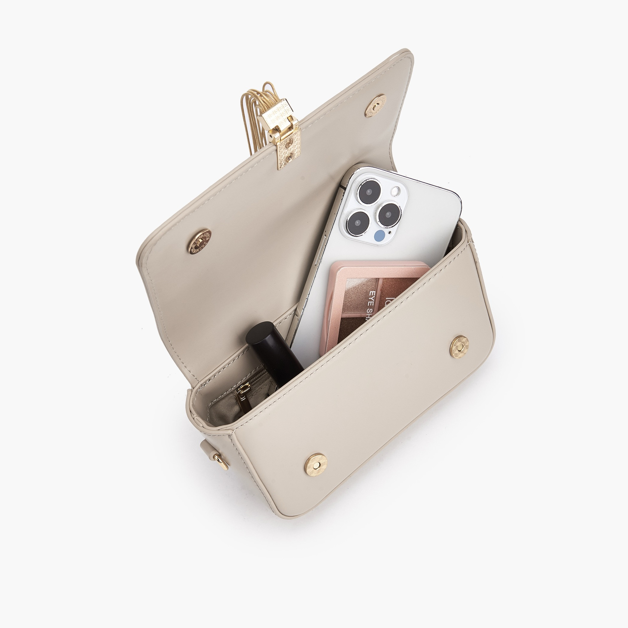 شنطة كروس بودي بحزام قابل للتعديل وشراشيب من سيليست-women-bagsandwallets-handbags-image-8
