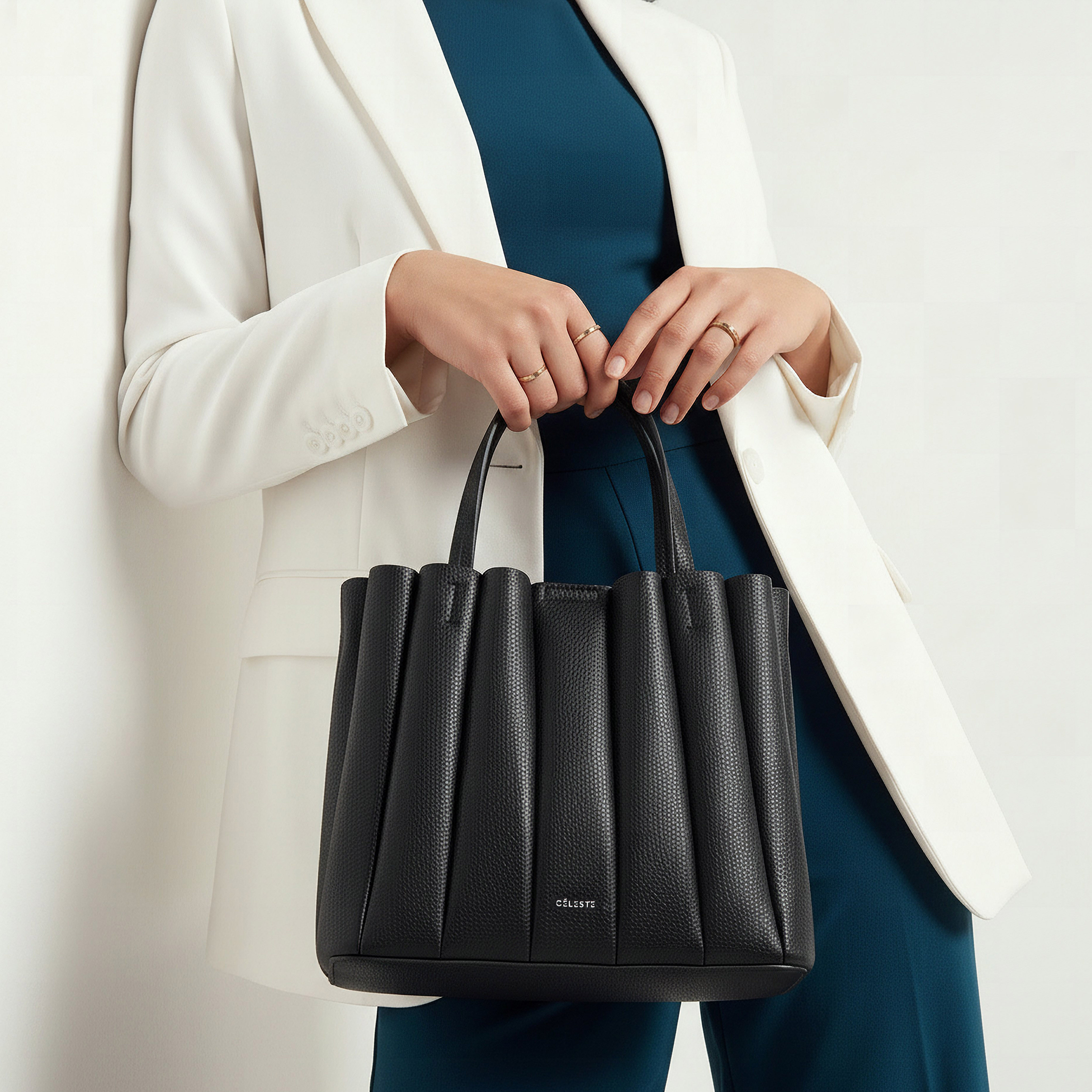 شنطة توتي بكسرات مع شنطة صغيرة من سيليست-women-bagsandwallets-handbags-image-2