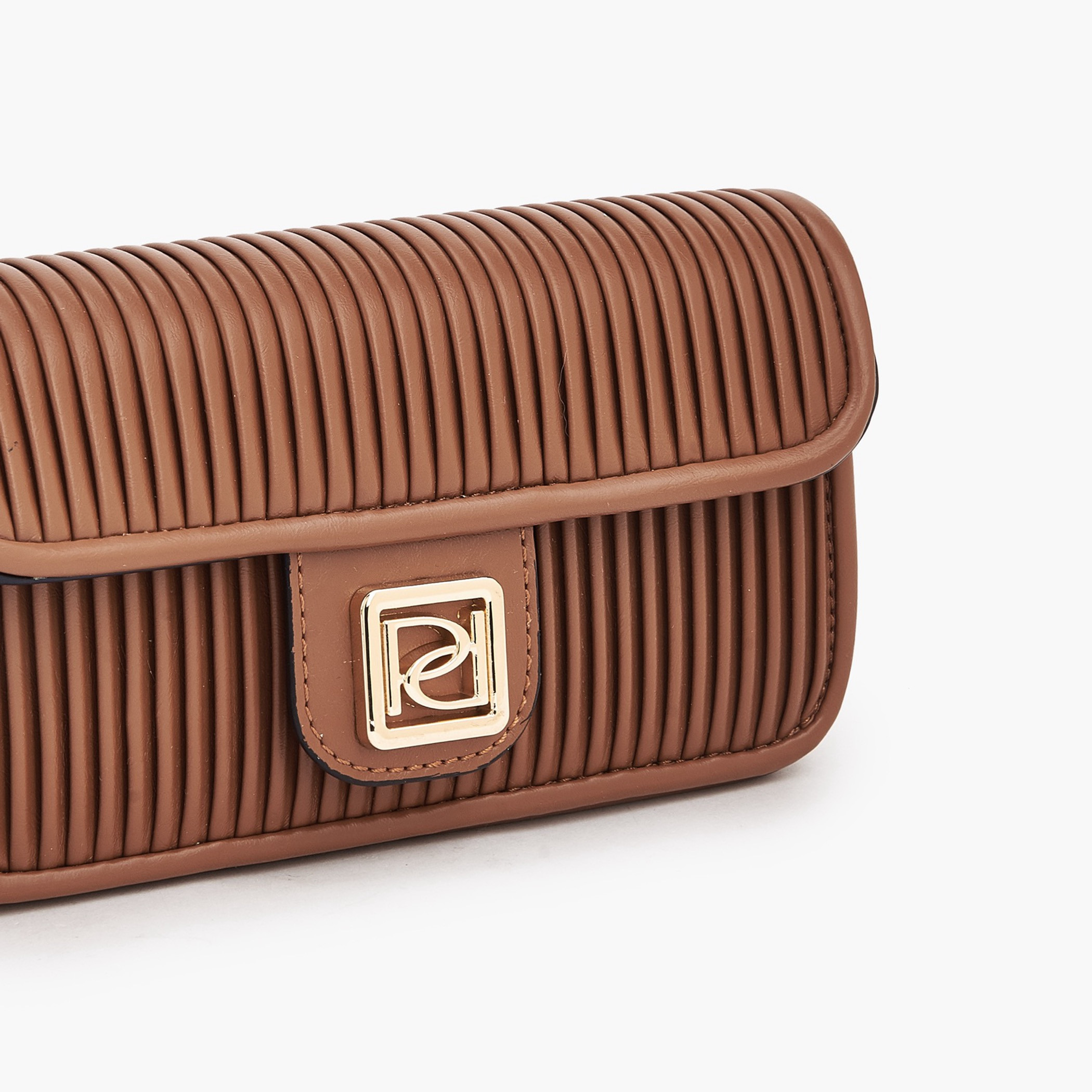 شنطة كروس بودي بكسرات وحزام سلسلة من بابريكا-women-bagsandwallets-handbags-image-5