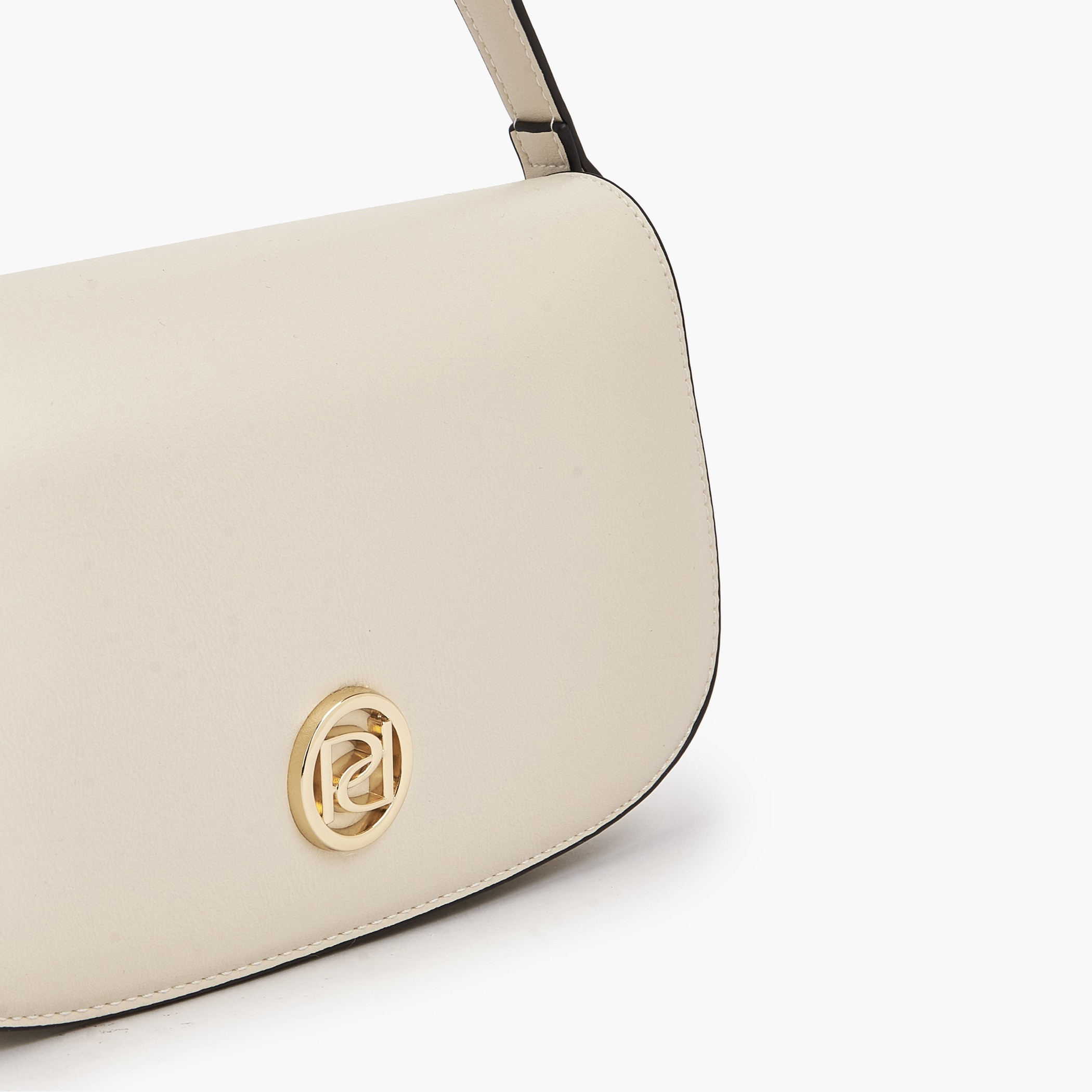 شنطة كتف سادة بحزام قابل للتعديل من بابريكا-women-bagsandwallets-handbags-image-6
