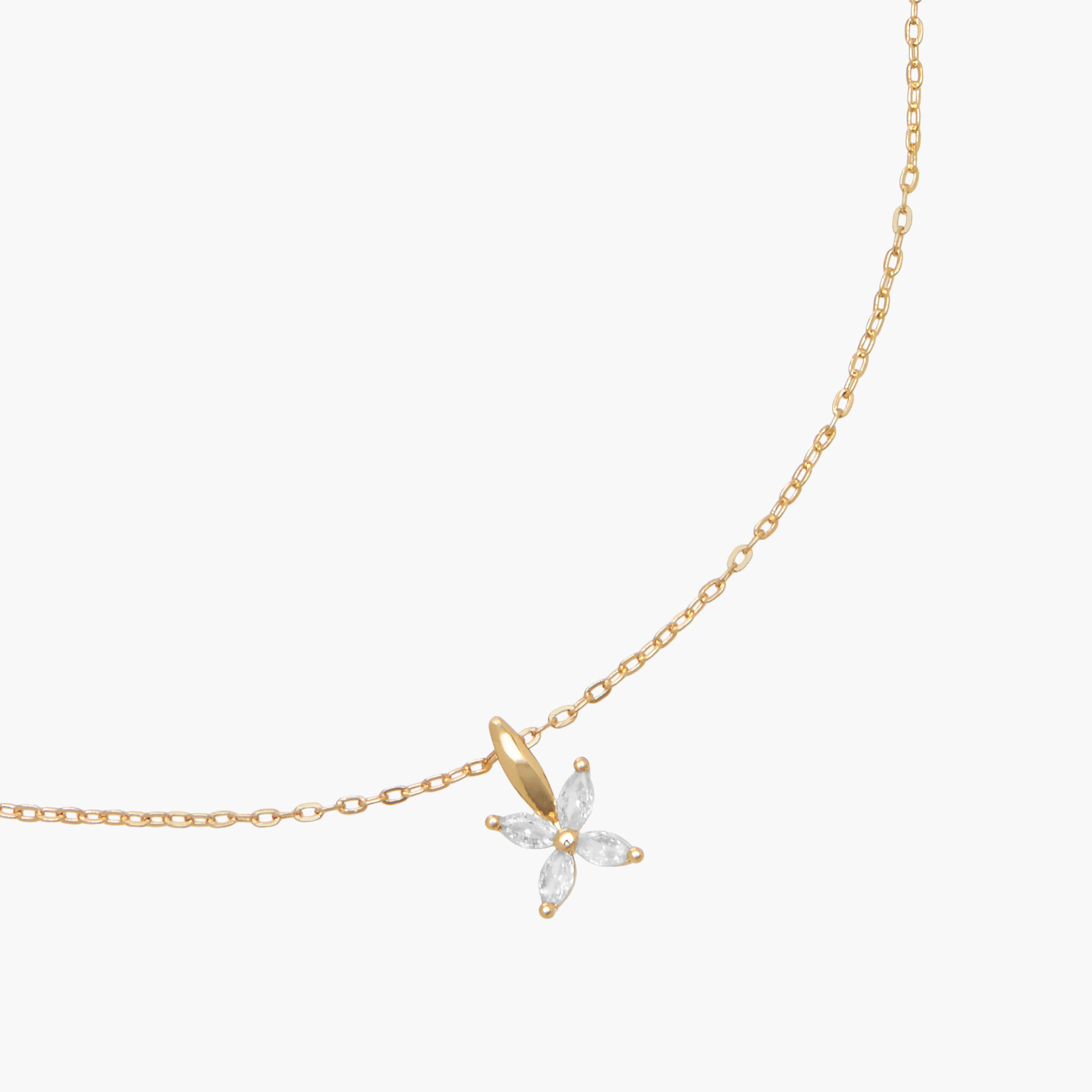 عقد بدلاية مرصّعة بزركون مكعب بلون ذهبي بتصميم زهور-women-watchesandjewellery-jewellery-necklacesandpendants-image-2