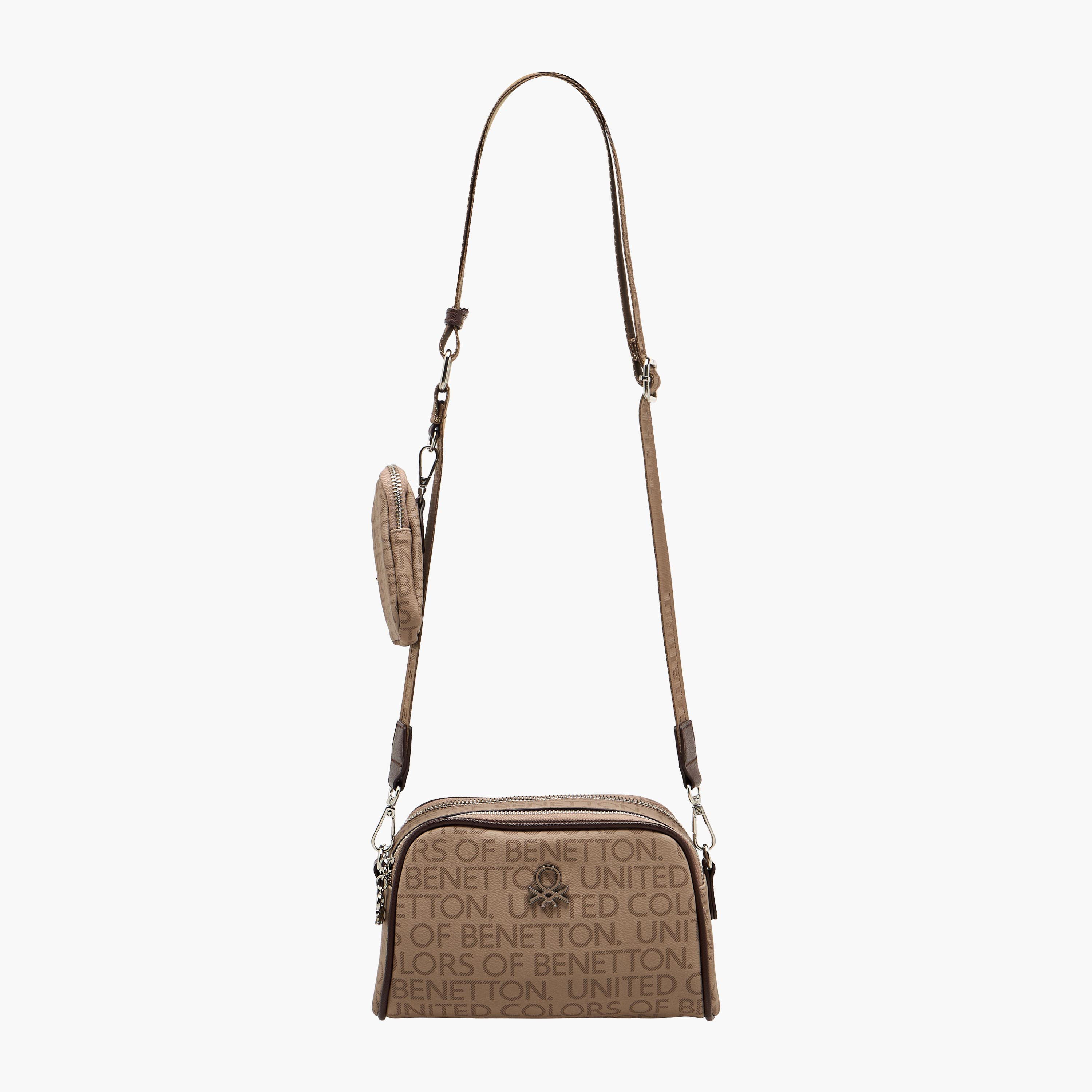 شنطة كروس بودي مع محفظة بطبعات مونوجرام من يونايتد كلرز أوف بينيتون-women-bagsandwallets-handbags-image-3