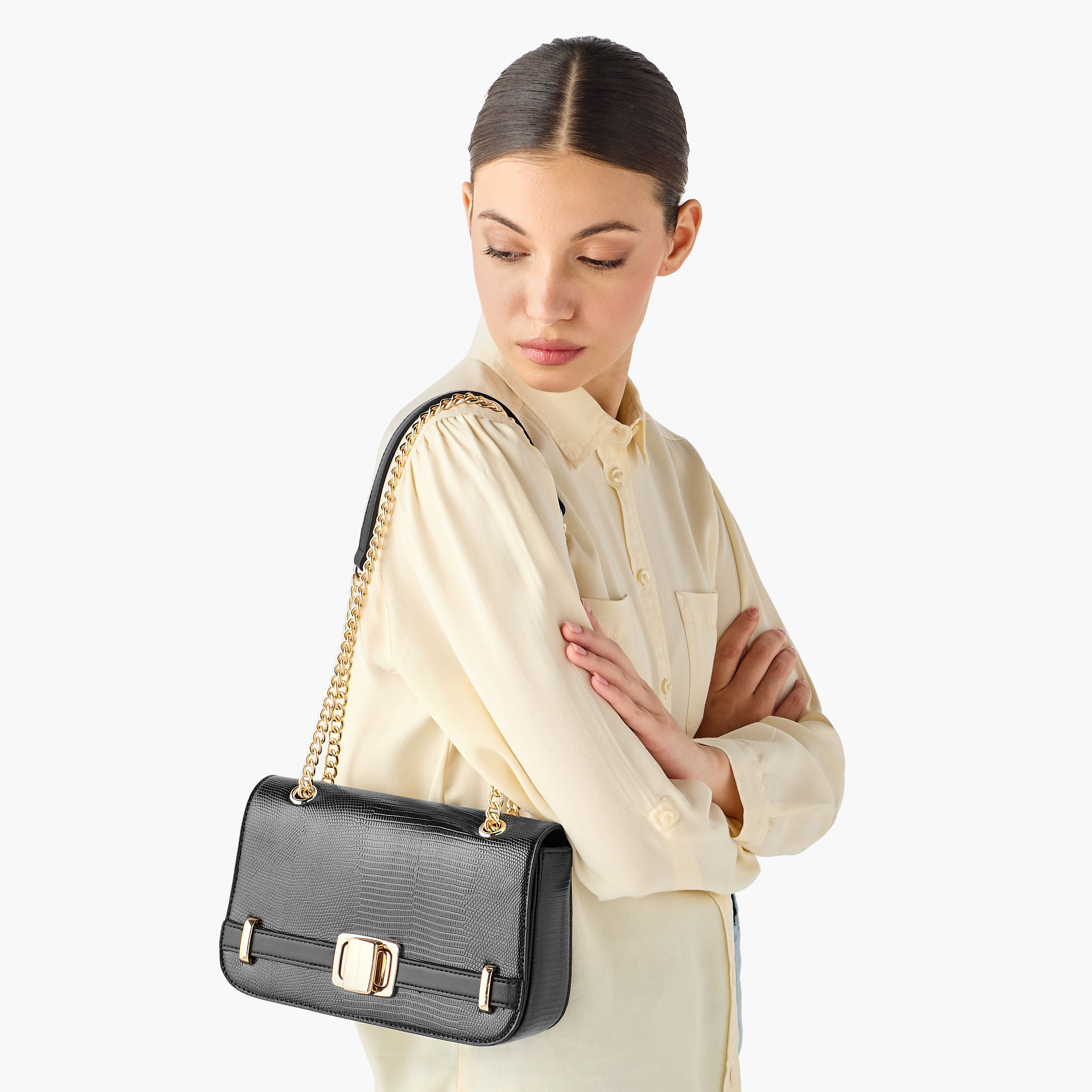 شنطة كروس بودي بارزة الملمس وحزام سلسلة للنساء من ساشا جول-women-bagsandwallets-handbags-image-2