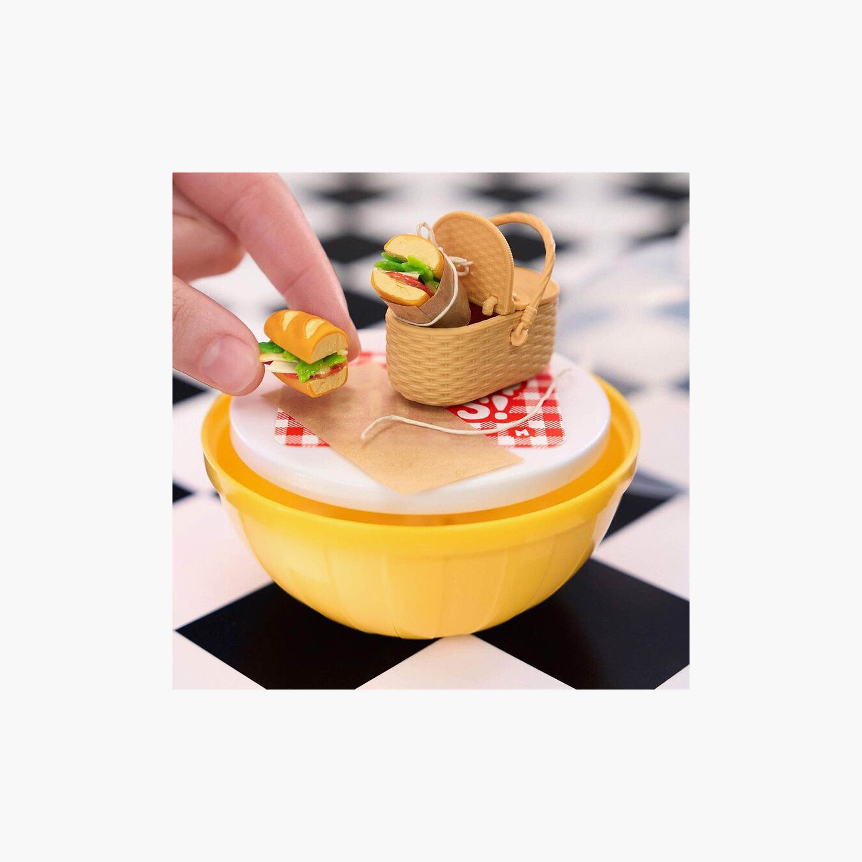 Miniverse Make It Mini Foods Diner Playset-toys-noveltyandcollectibles-collectibles-image-4