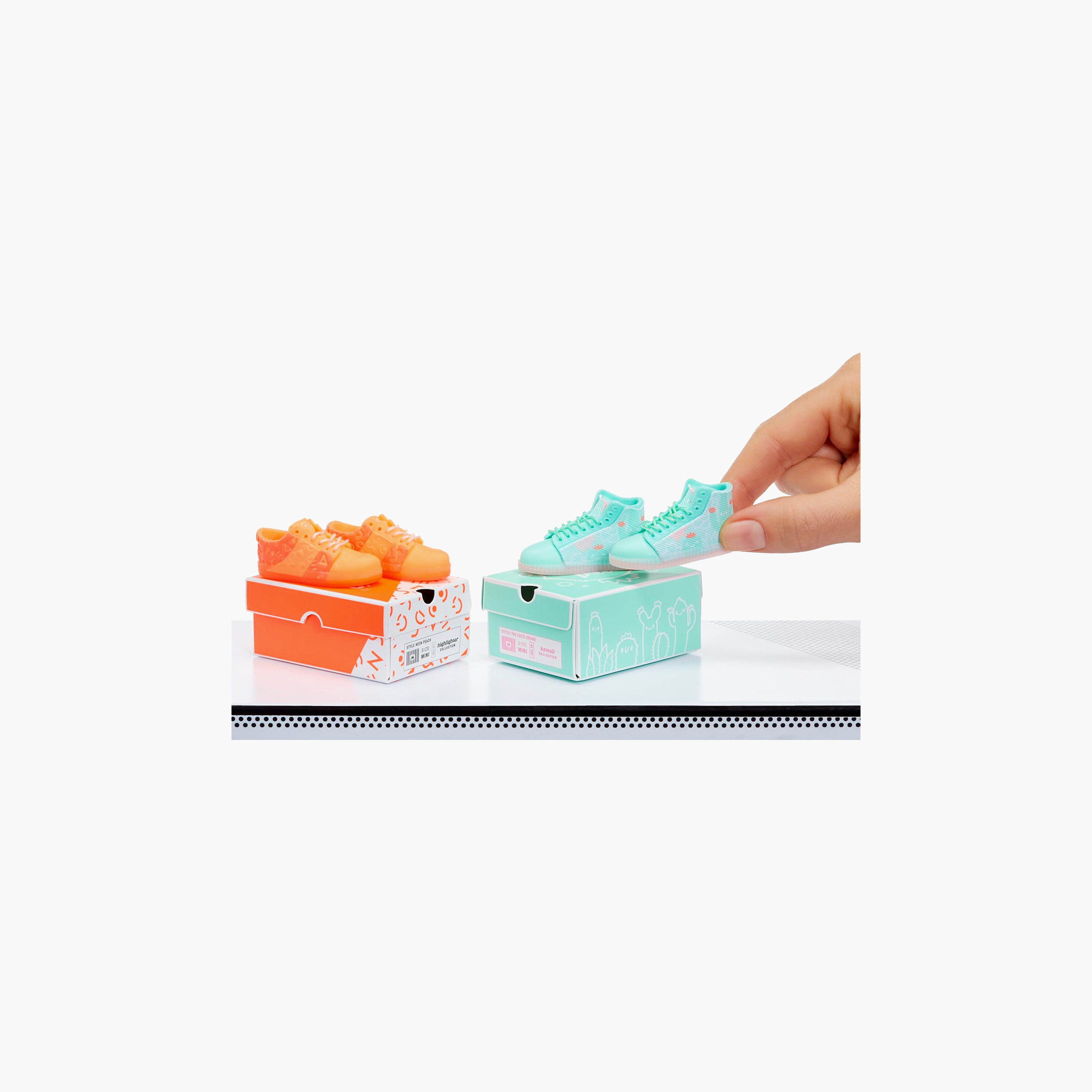 Miniverse Make It Mini Sneakers-toys-noveltyandcollectibles-collectibles-image-9