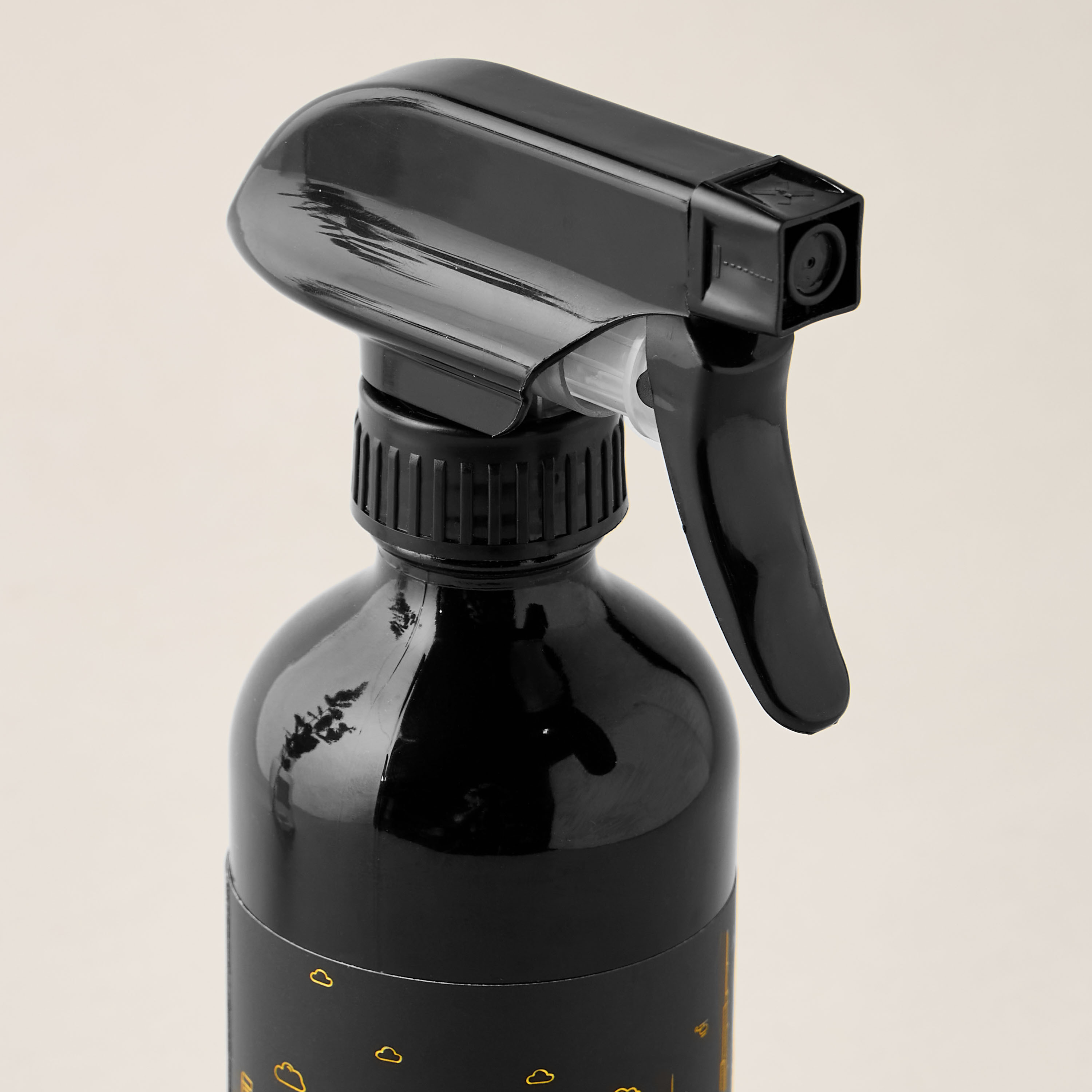 معطر غرف ميستيك عود دبي من كامايا - 200 مل-household-homefragrance-homesprays-image-3