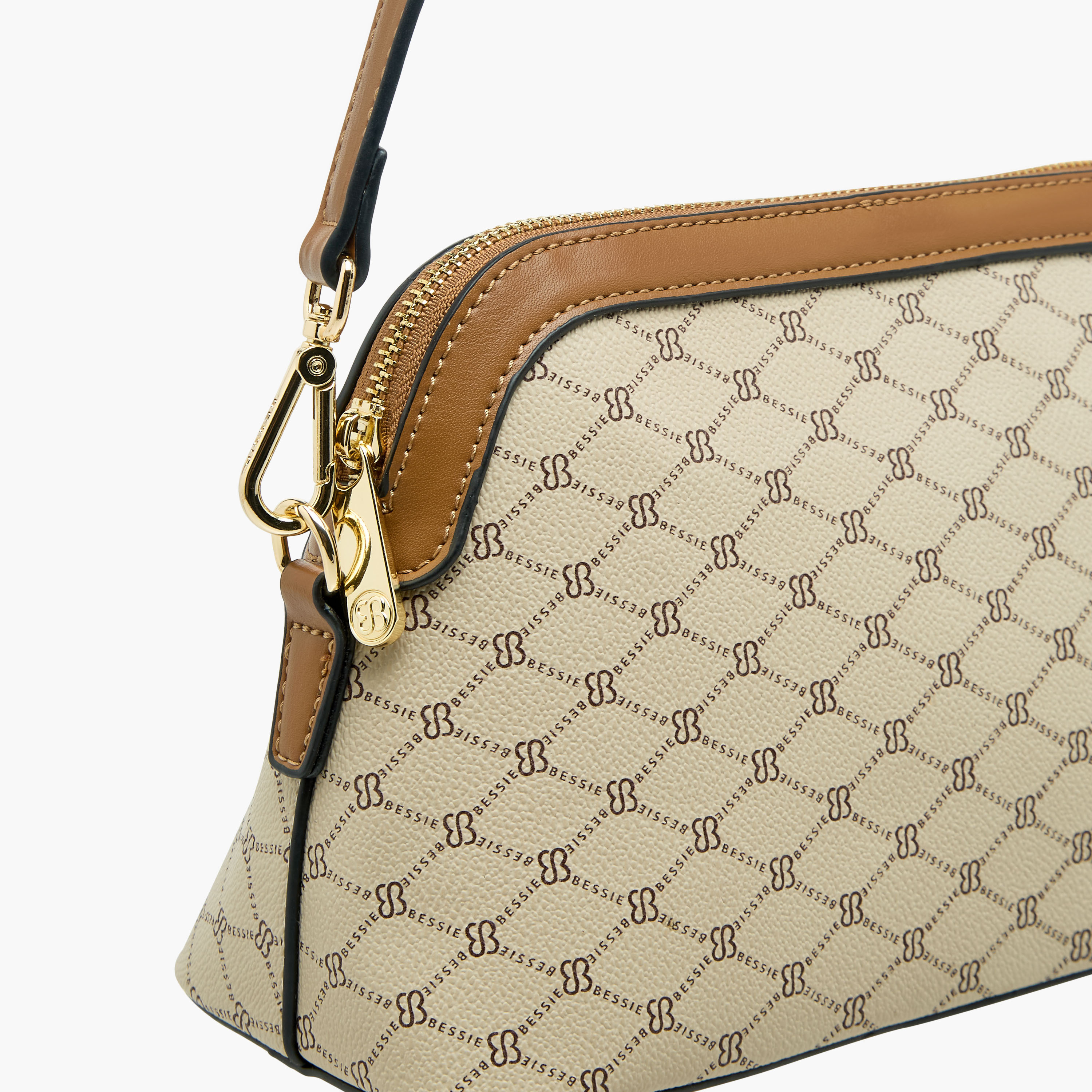 شنطة كروس بودي بحزام قابل للتعديل وطبعات مونوجرام من بيسي لندن-women-bagsandwallets-handbags-image-6