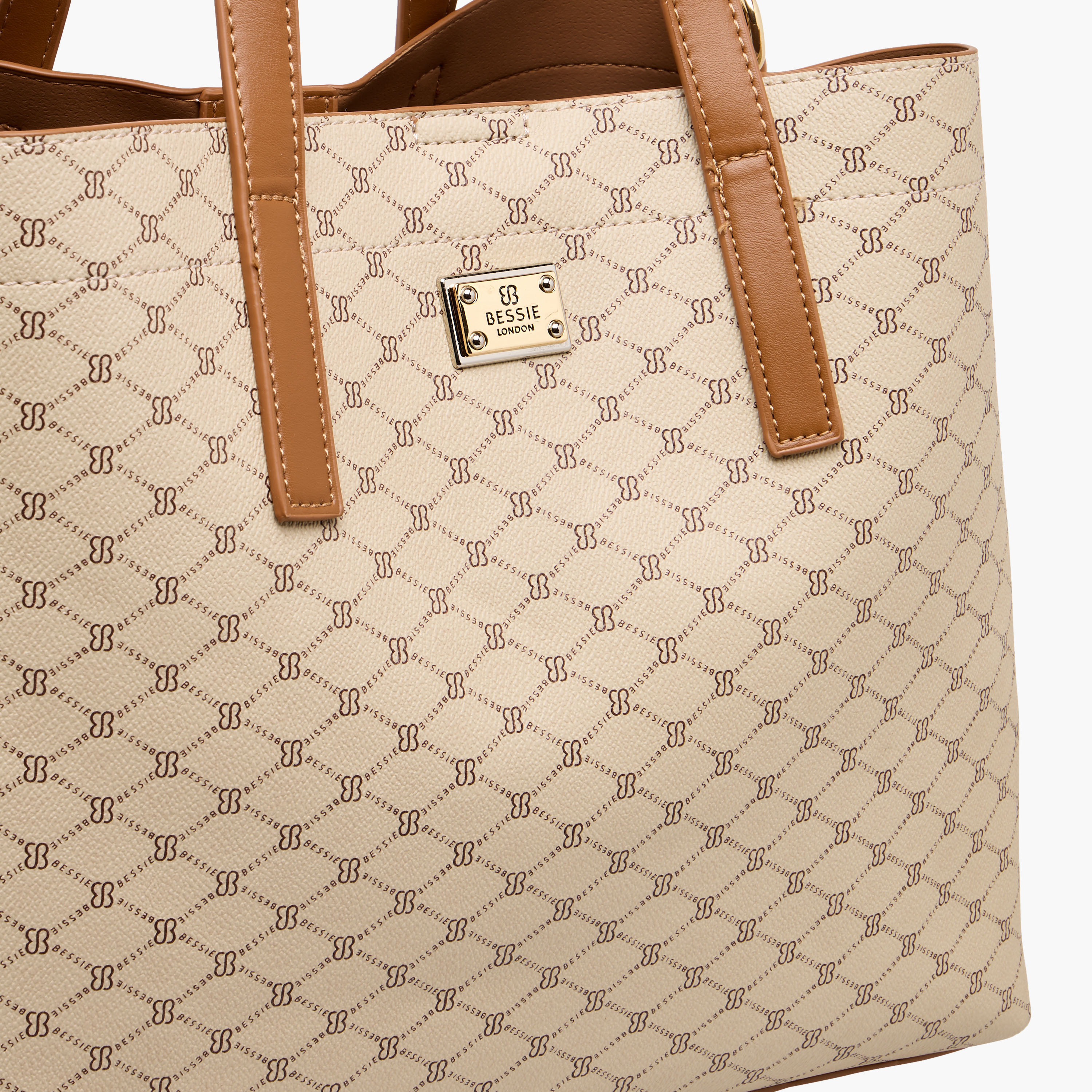 شنطة توتي بطبعات ومقبض مزدوج من بيسي لندن-women-bagsandwallets-handbags-image-5