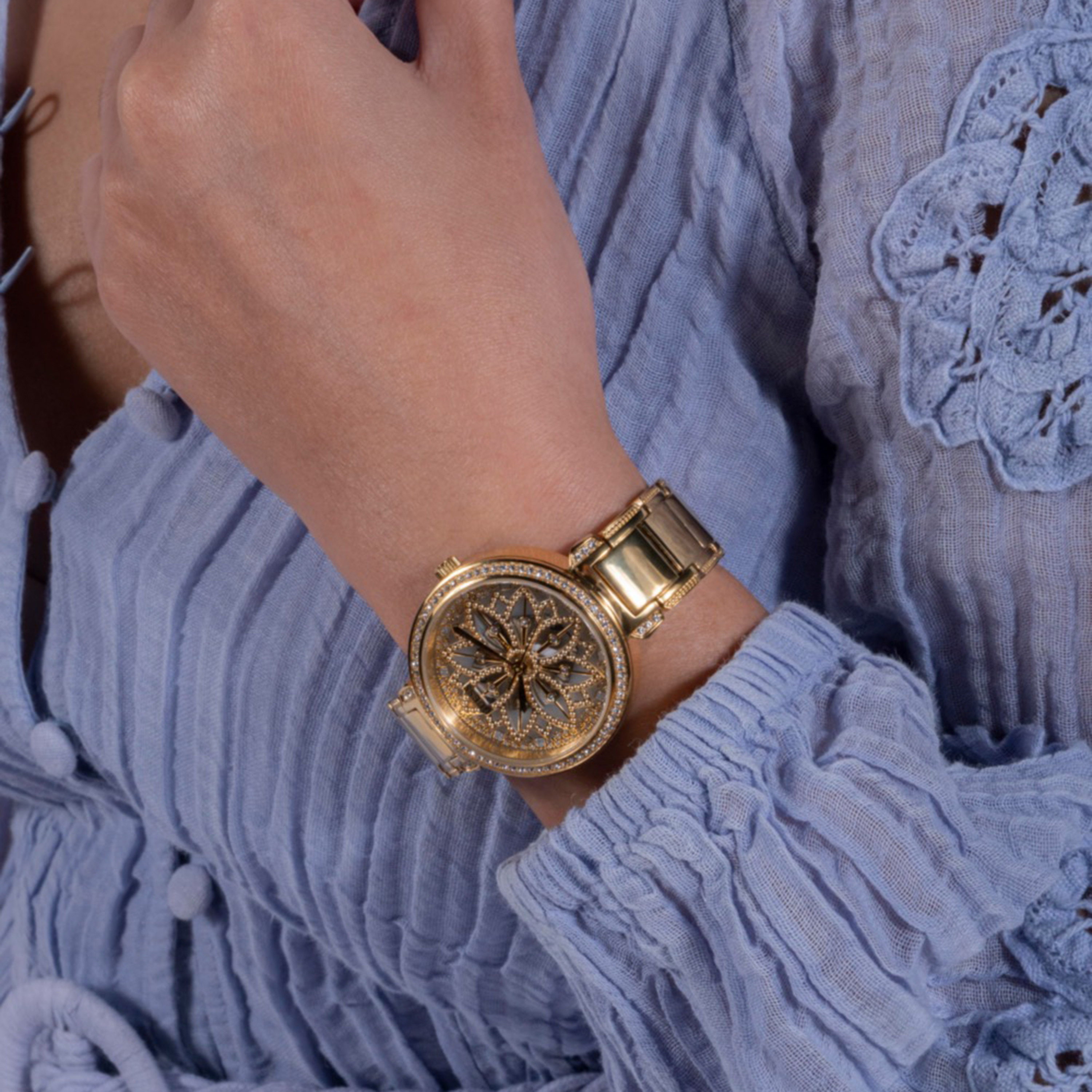 جيس ساعة يد أنالوج ذهبية-women-watchesandjewellery-watches-image-4