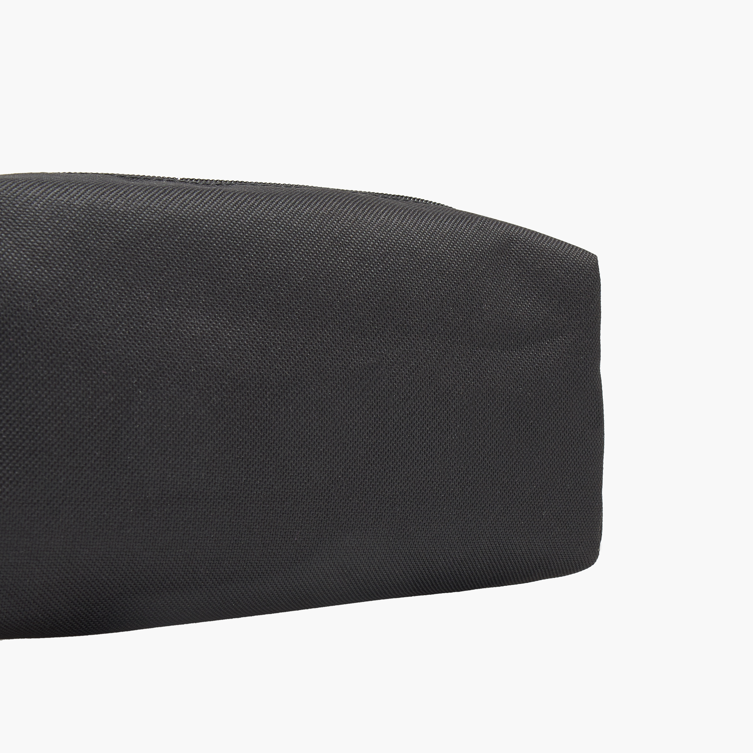 GLOO Travel Pouch with Zip Closure-travel-accessories-image-5