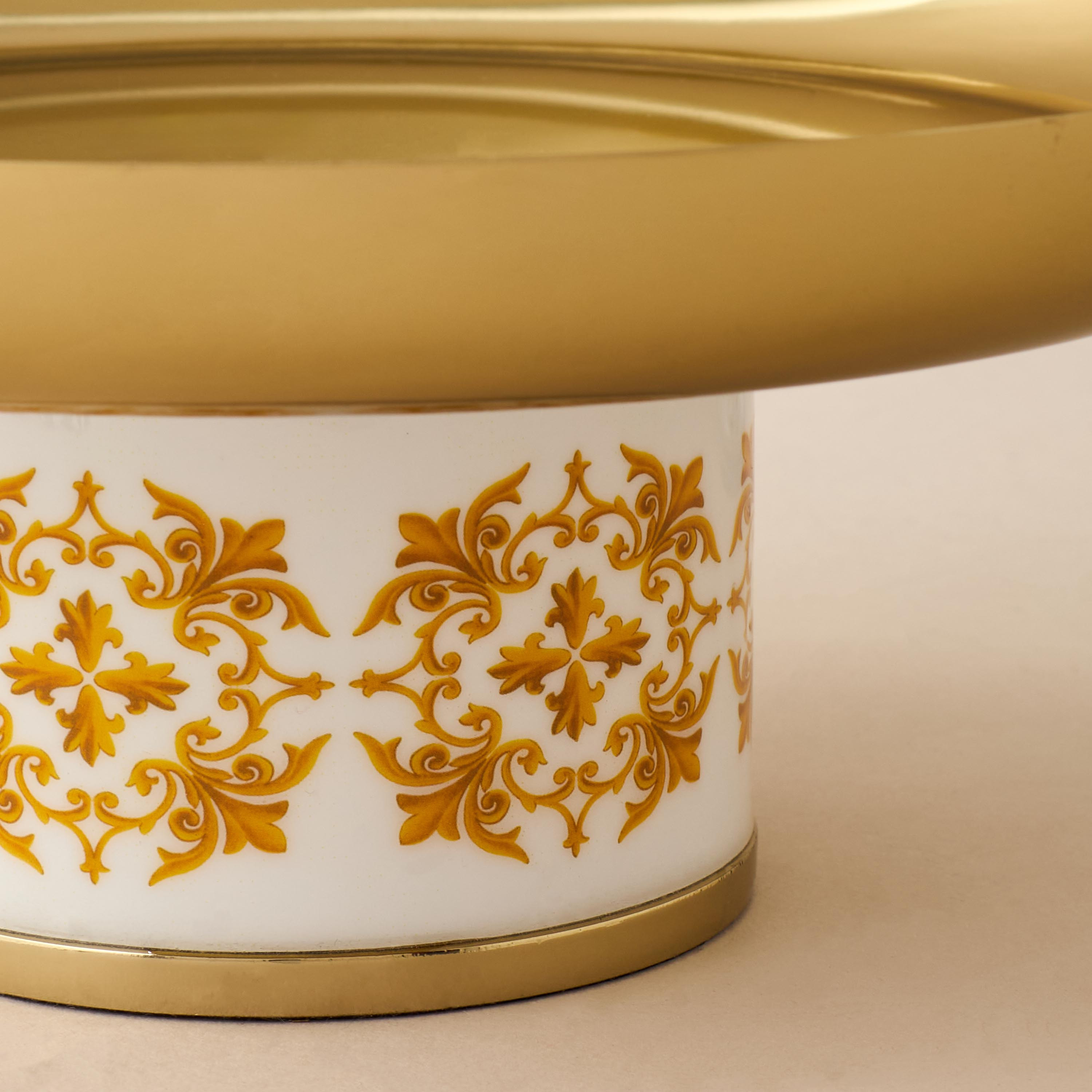 Gia Como Metallic Cake Stand - 23x12 cms-household-dining-serveware-cakestands-image-4