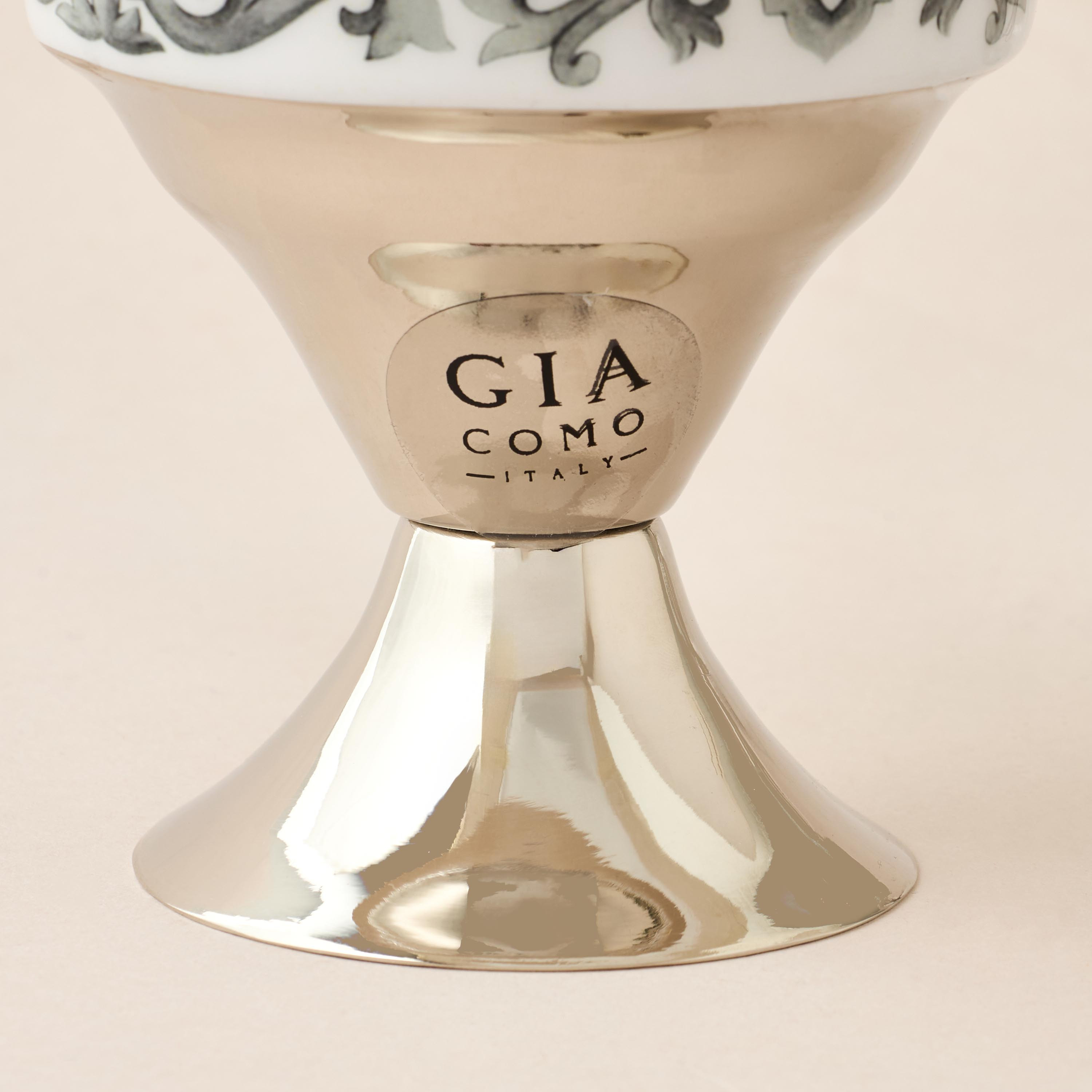 Gia Como Metal Date Bowl with Lid - 12x12 cms-household-dining-dinnerware-bowls-image-4