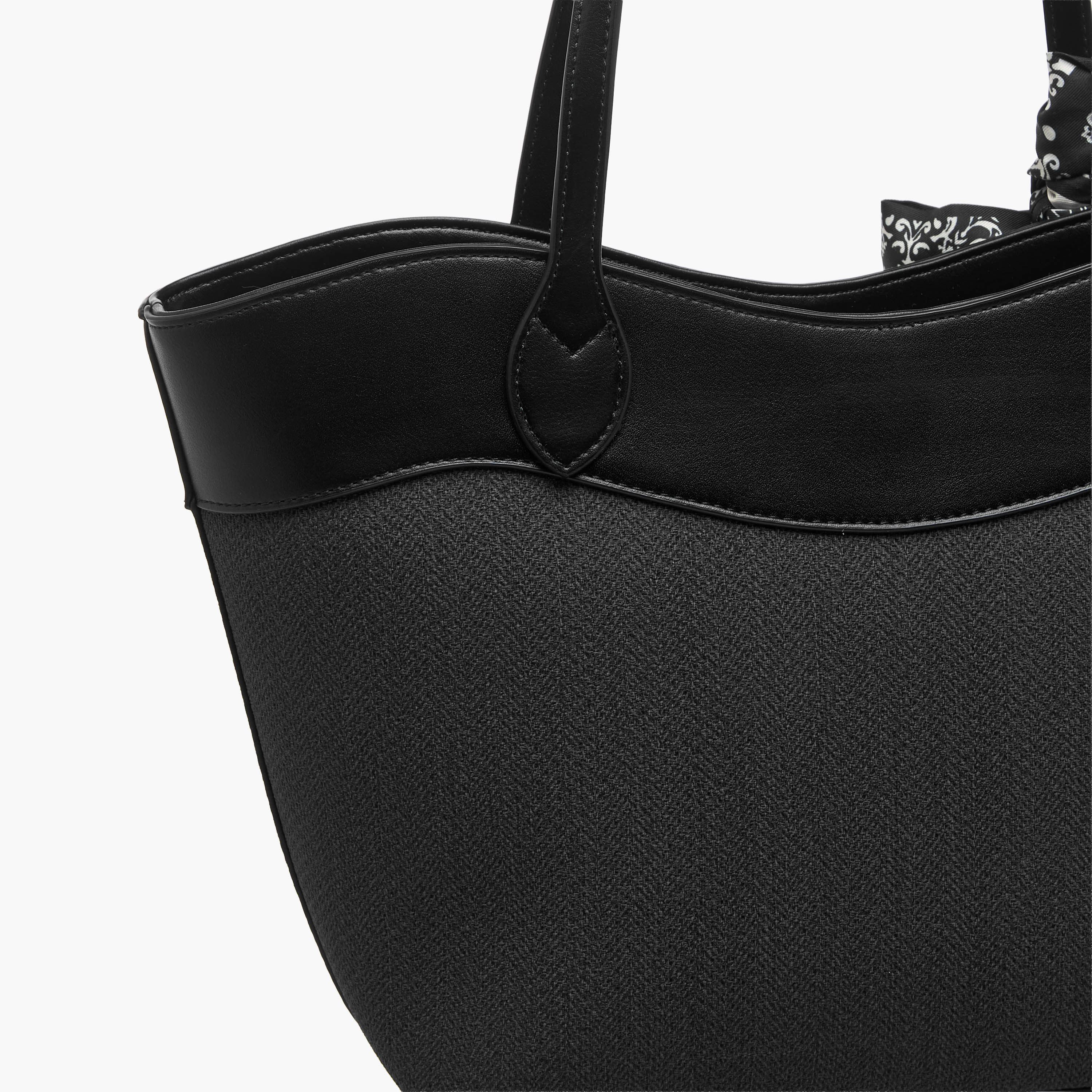 شنطة توتي بألواح مع محفظة من كريسبيلا-women-bagsandwallets-handbags-image-7