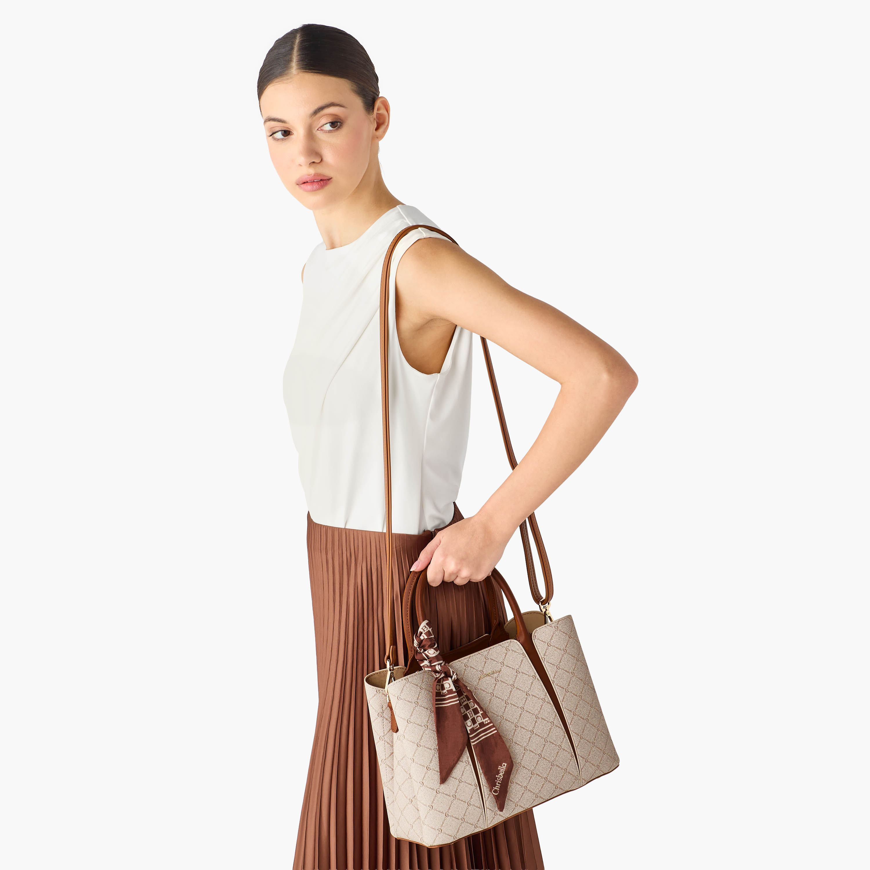 شنطة توت بطبعات مع محفظة من كريسبيلا-women-bagsandwallets-handbags-image-10