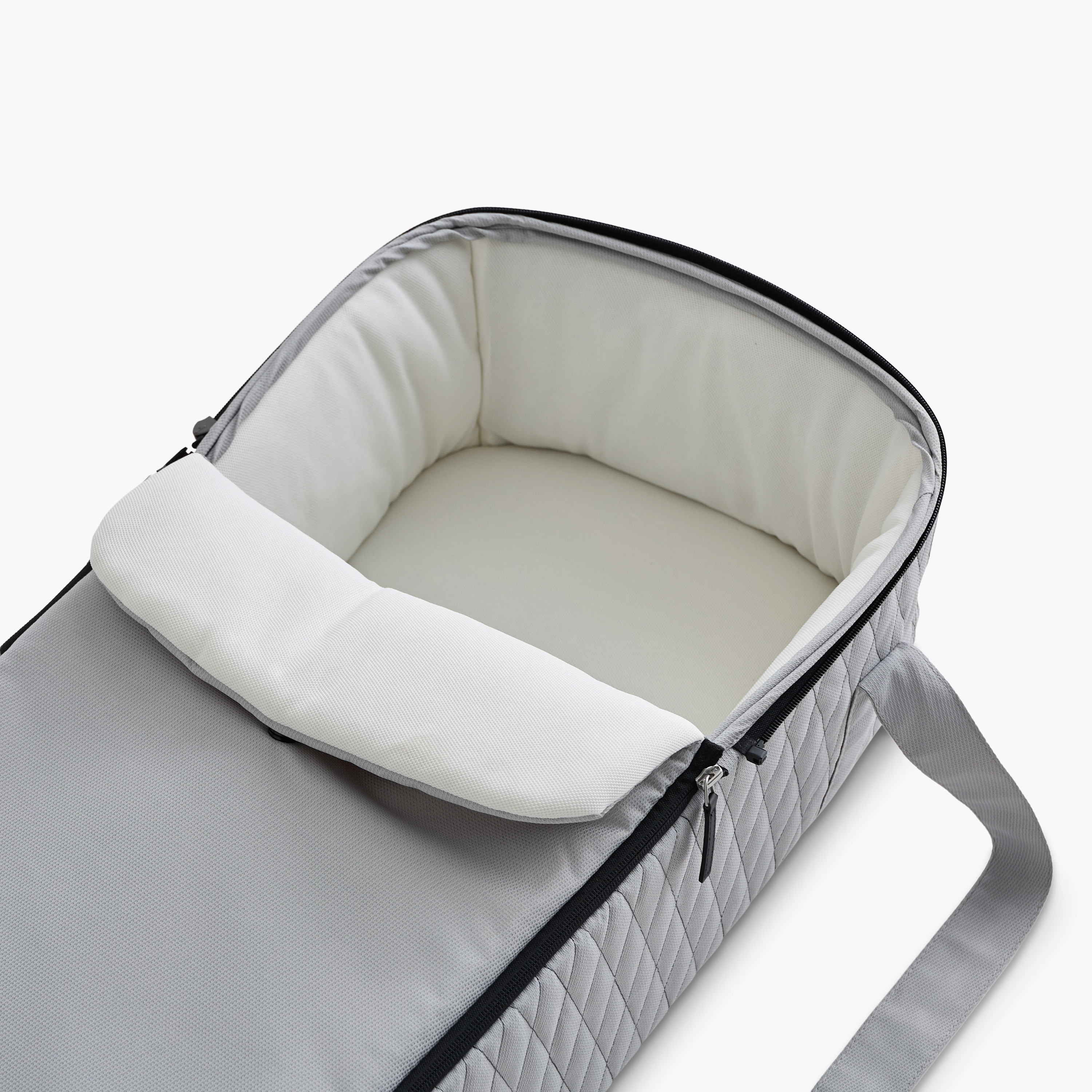 مهد حمل مبطن بسحاب إغلاق جيمي من جونيورز-baby-nursery-babybedding-image-6