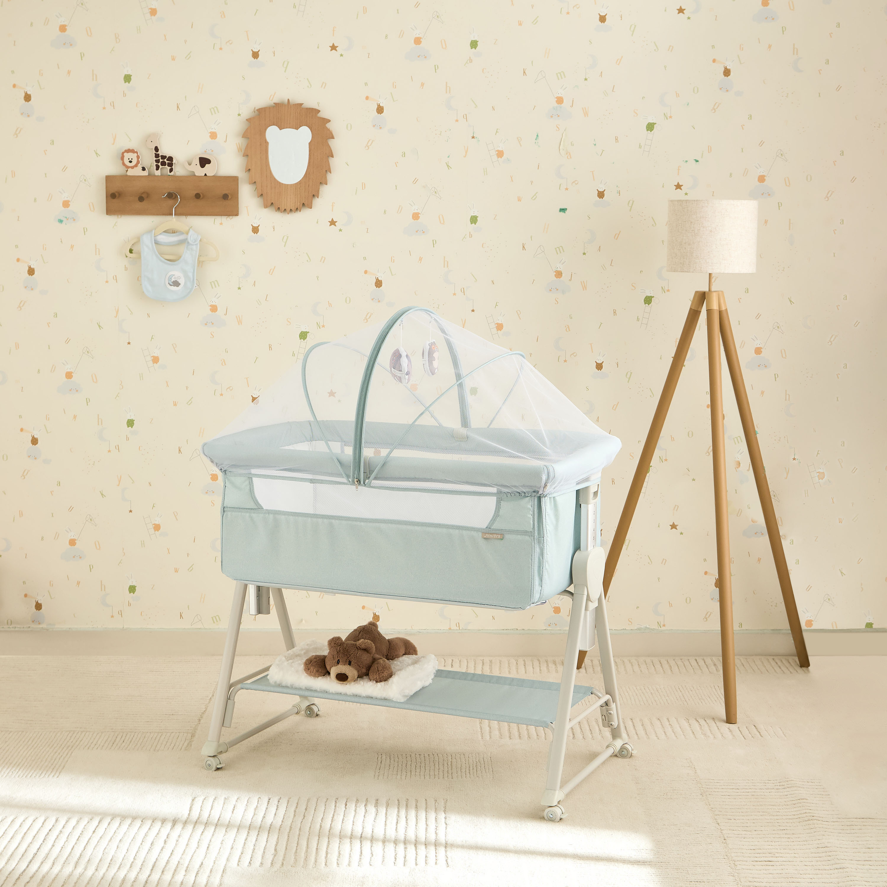 Juniors Percy Baby Bassinet with 7 Adjustable Heights-baby-nursery-furniture-cribsandbeds-bassinets-image-1