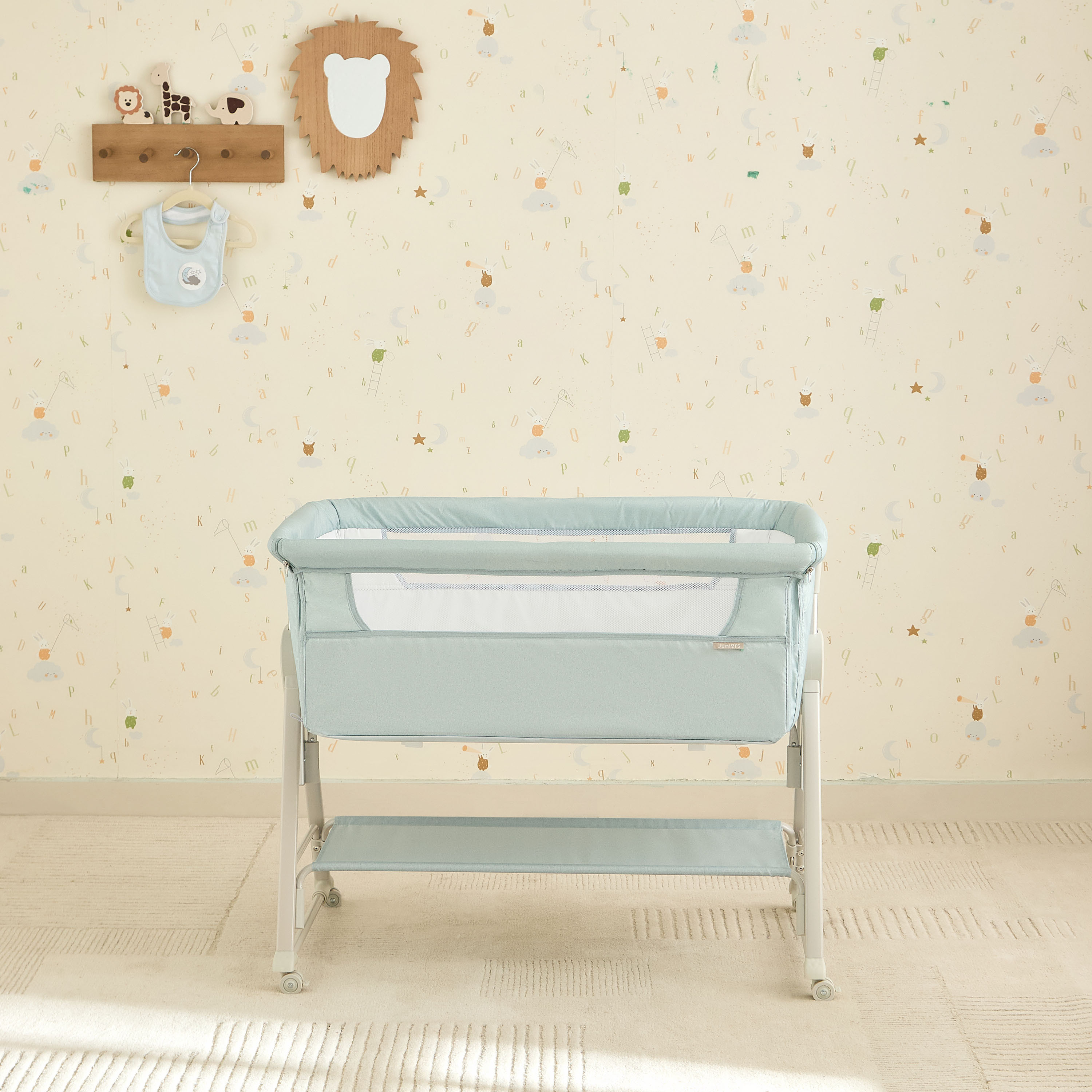 Juniors Percy Baby Bassinet with 7 Adjustable Heights-baby-nursery-furniture-cribsandbeds-bassinets-image-4