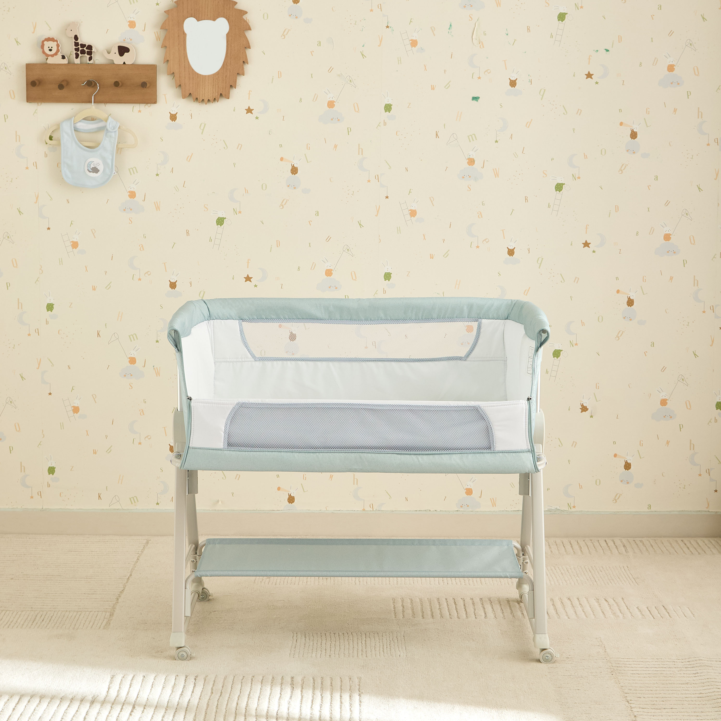 Juniors Percy Baby Bassinet with 7 Adjustable Heights-baby-nursery-furniture-cribsandbeds-bassinets-image-7