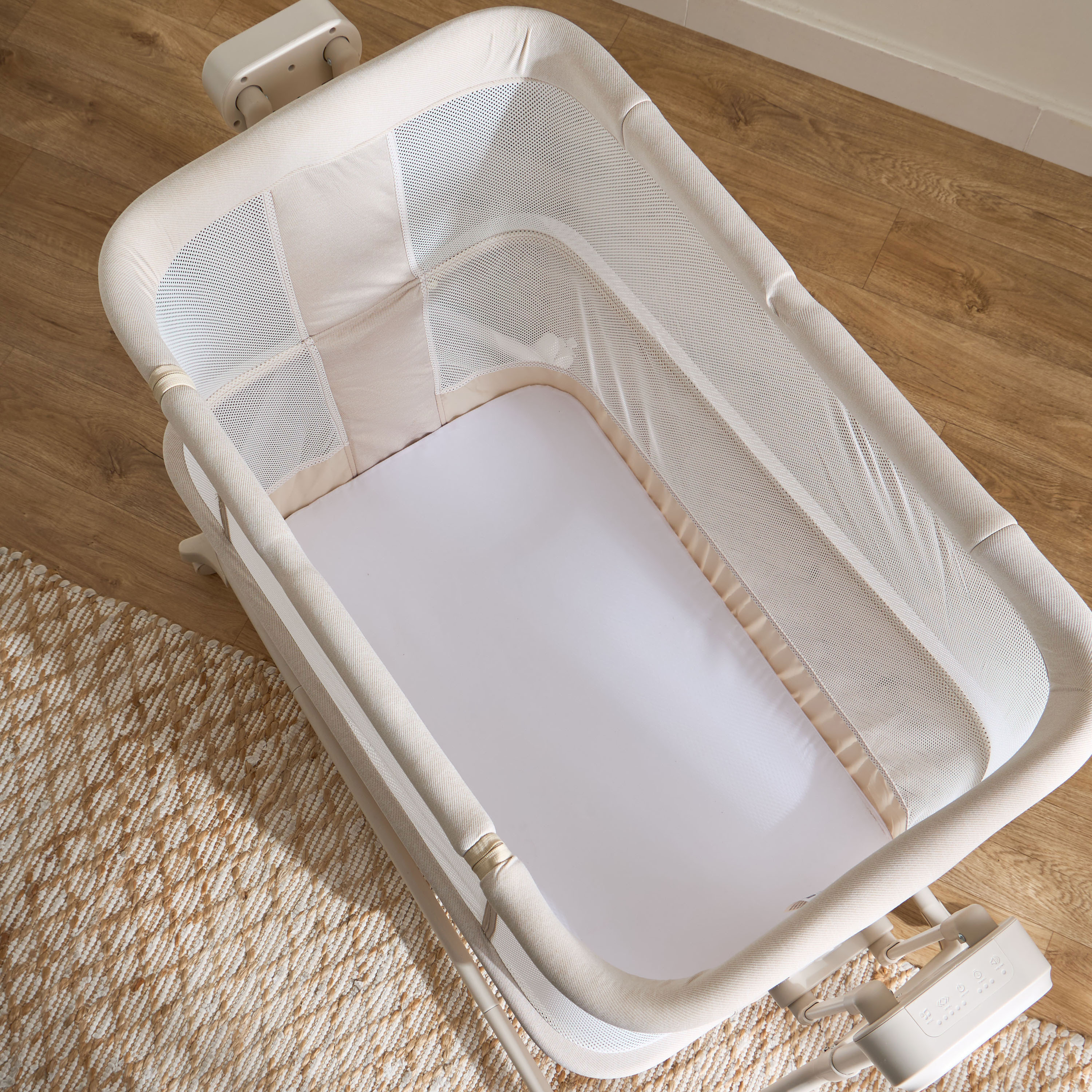 Mastela Sense Balance Baby Bassinet with Mosquito Net-baby-nursery-furniture-cribsandbeds-bassinets-image-5