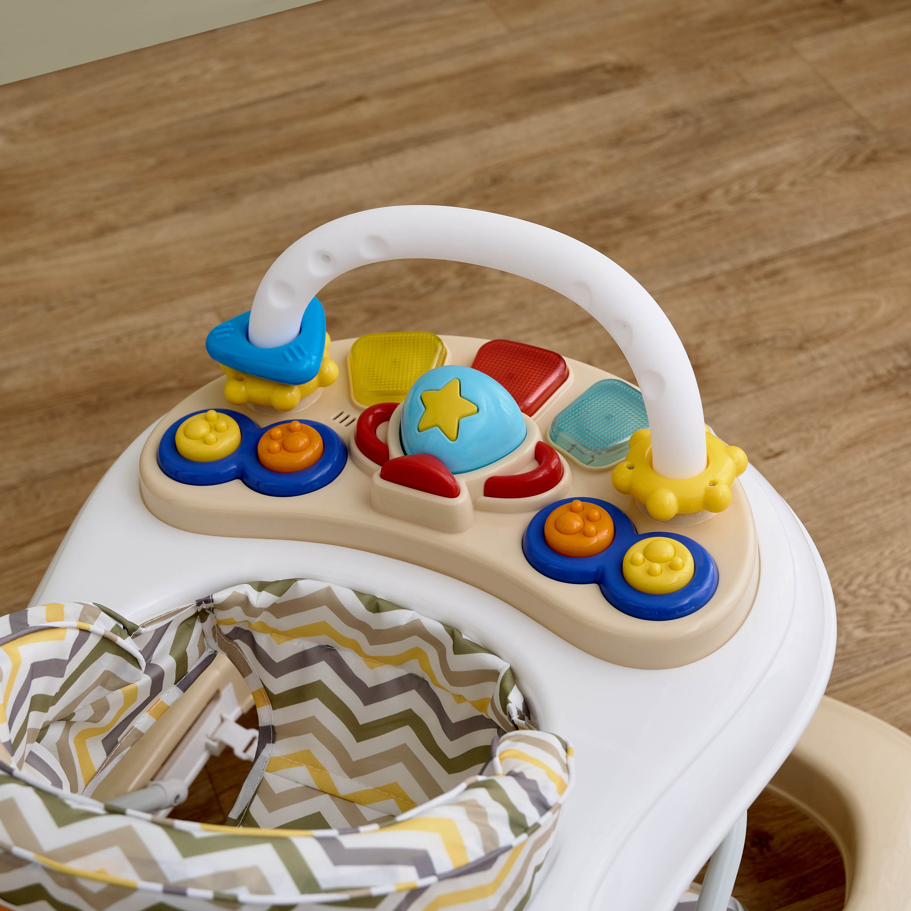 مشاية متأرجحة بيرل من جونيورز-baby-infantactivity-walkers-image-4