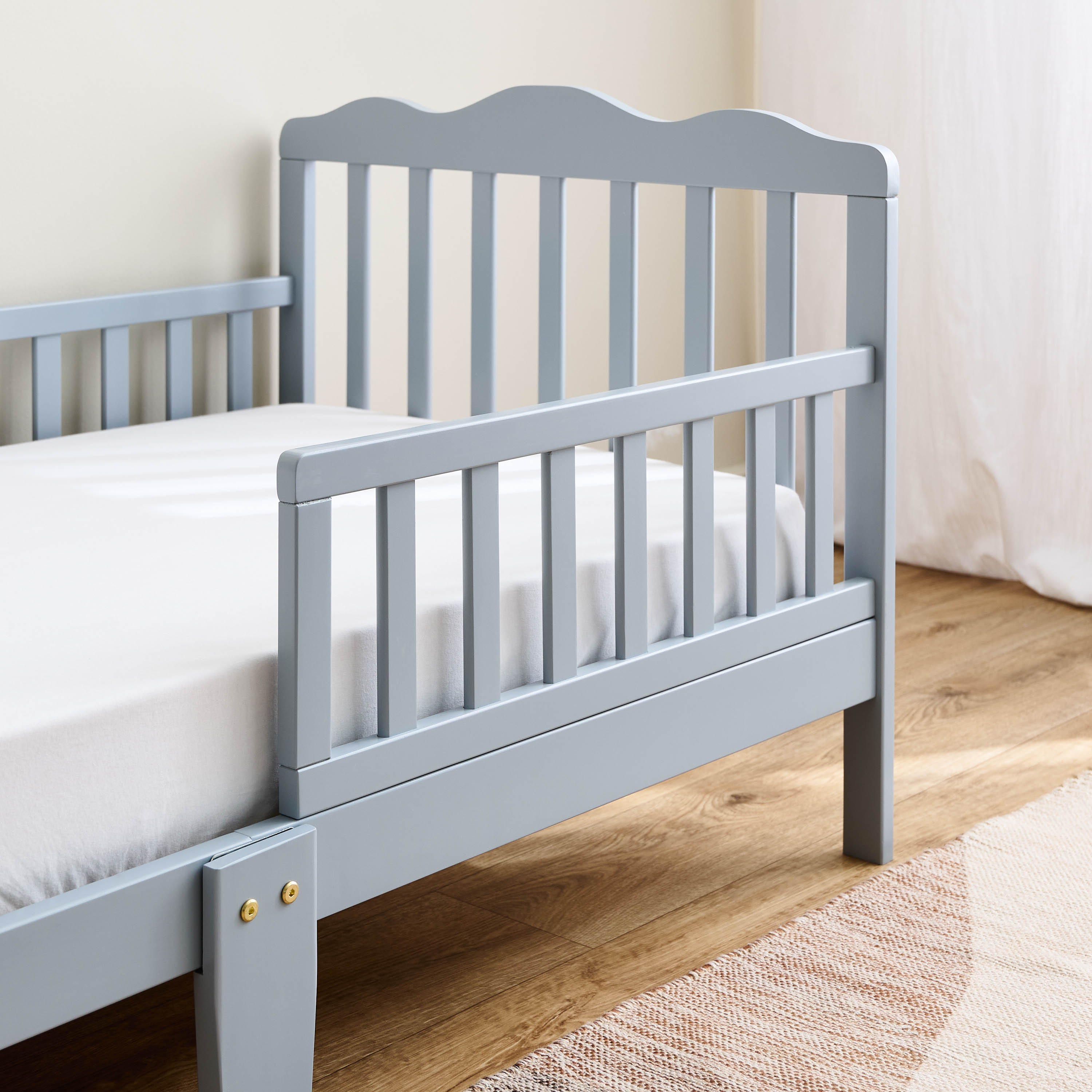 Little Bloomers Cuby Baby Bed with Safety Rails-baby-nursery-furniture-cribsandbeds-beds-image-4