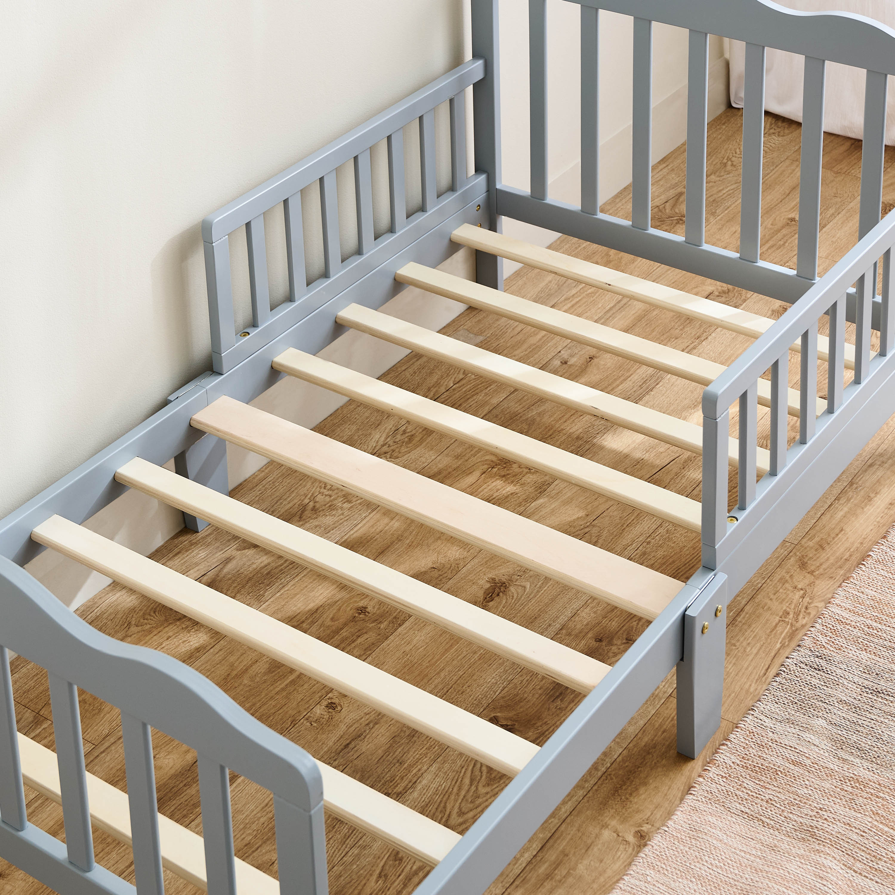 Little Bloomers Cuby Baby Bed with Safety Rails-baby-nursery-furniture-cribsandbeds-beds-image-6