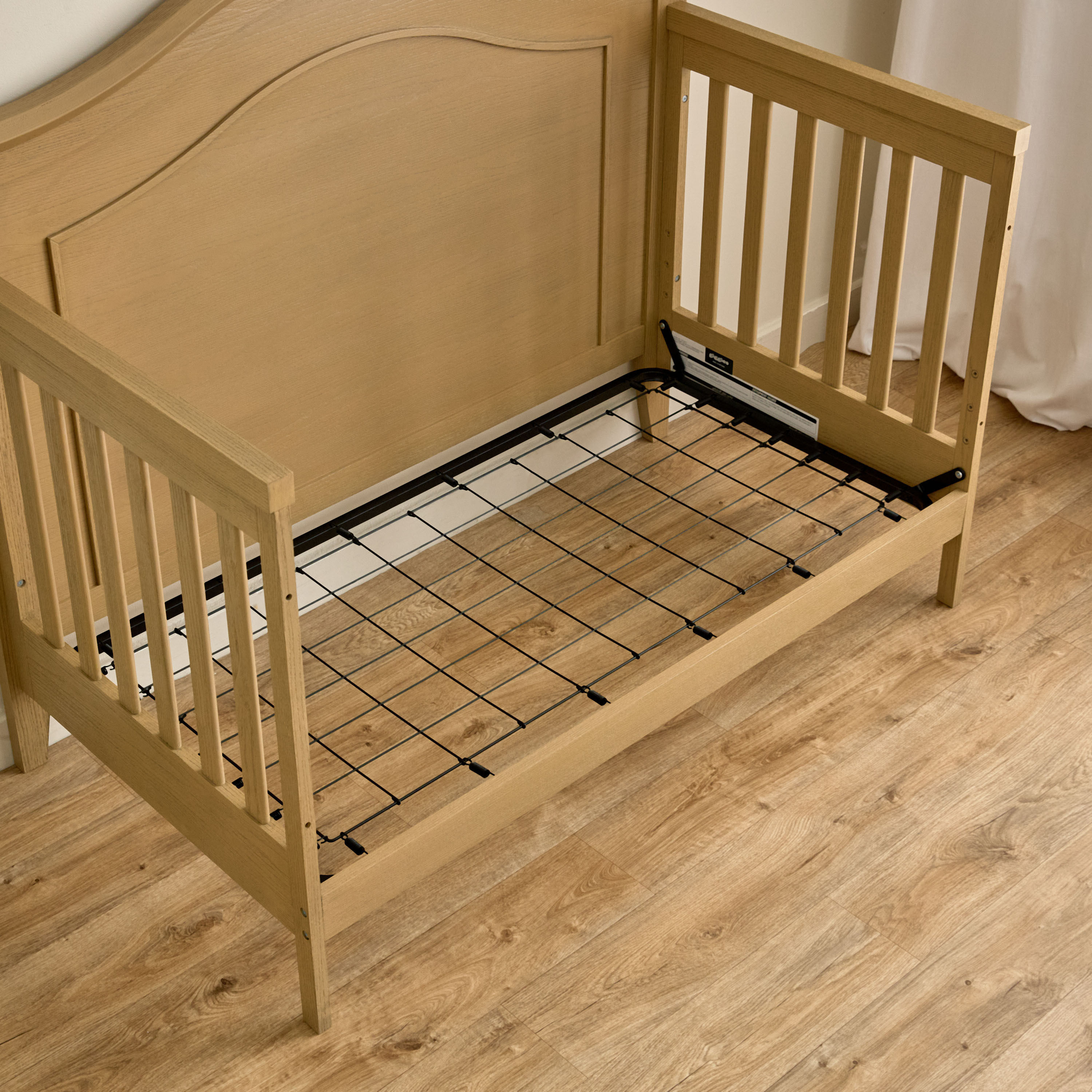 Giggles Atlas Crib with 2-in-1 Convertible Design and Adjustable Height (Up to 6 years)-baby-nursery-furniture-cribsandbeds-babycribs-image-12