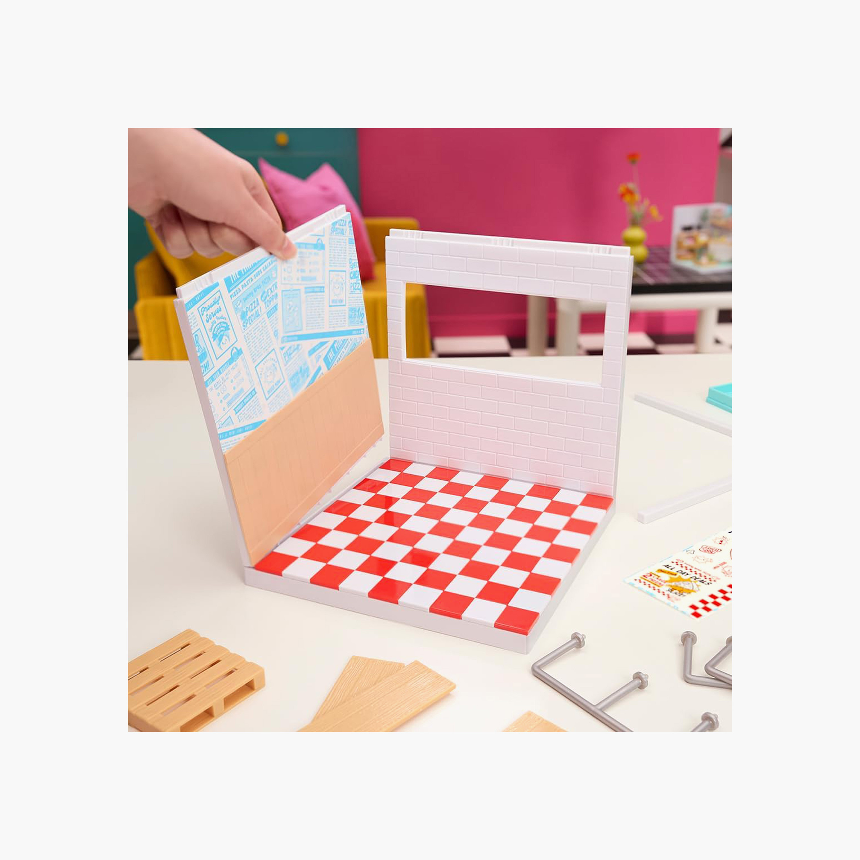 Miniverse Spaces Pizza Diner Playset-toys-noveltyandcollectibles-collectibles-image-5