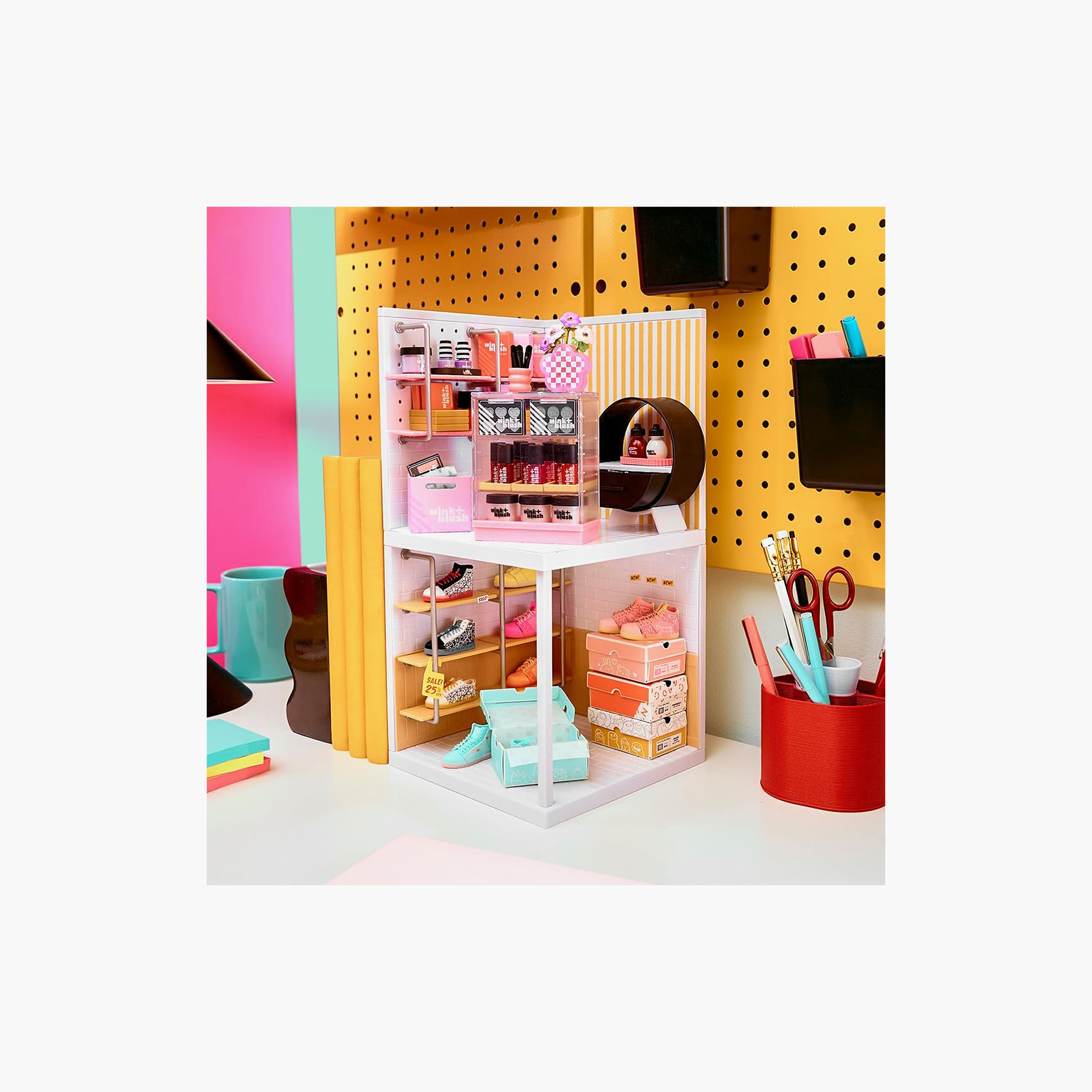 Miniverse Spaces Ice Cream Shop Playset-toys-noveltyandcollectibles-collectibles-image-11
