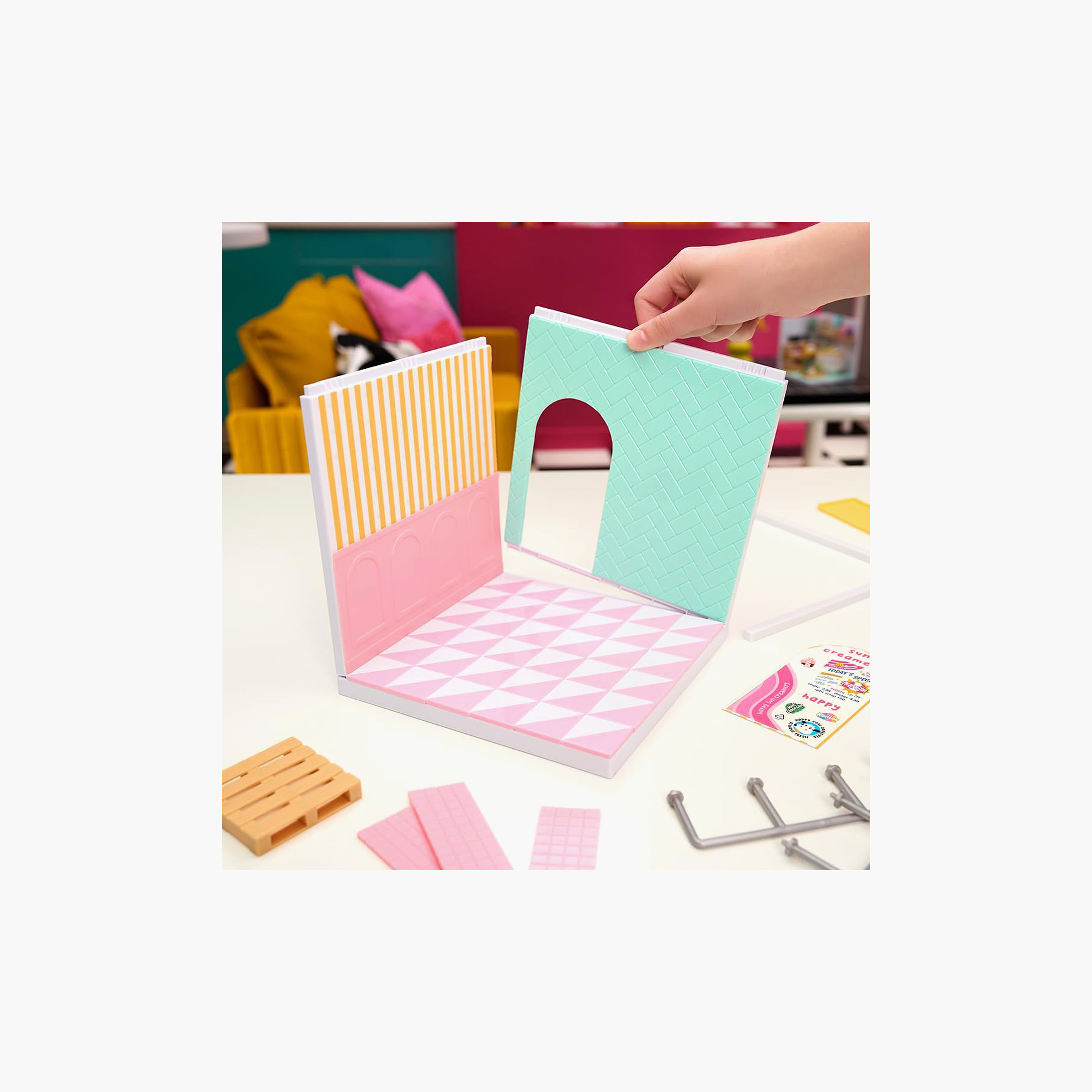 Miniverse Spaces Ice Cream Shop Playset-toys-noveltyandcollectibles-collectibles-image-5