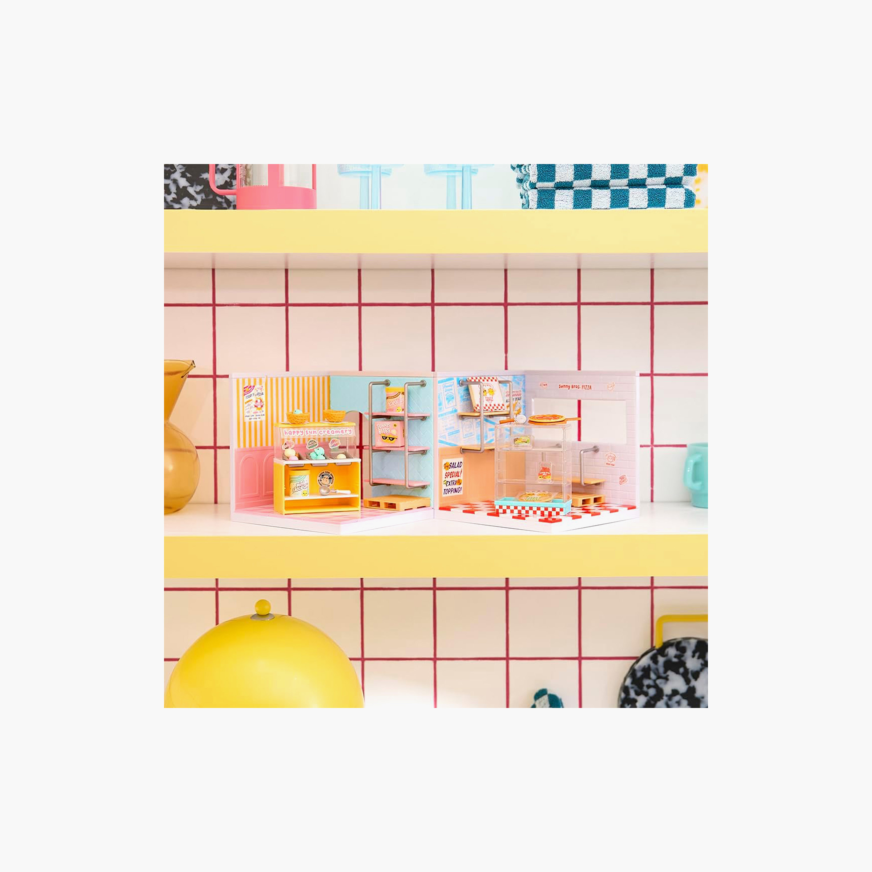 Miniverse Spaces Ice Cream Shop Playset-toys-noveltyandcollectibles-collectibles-image-9