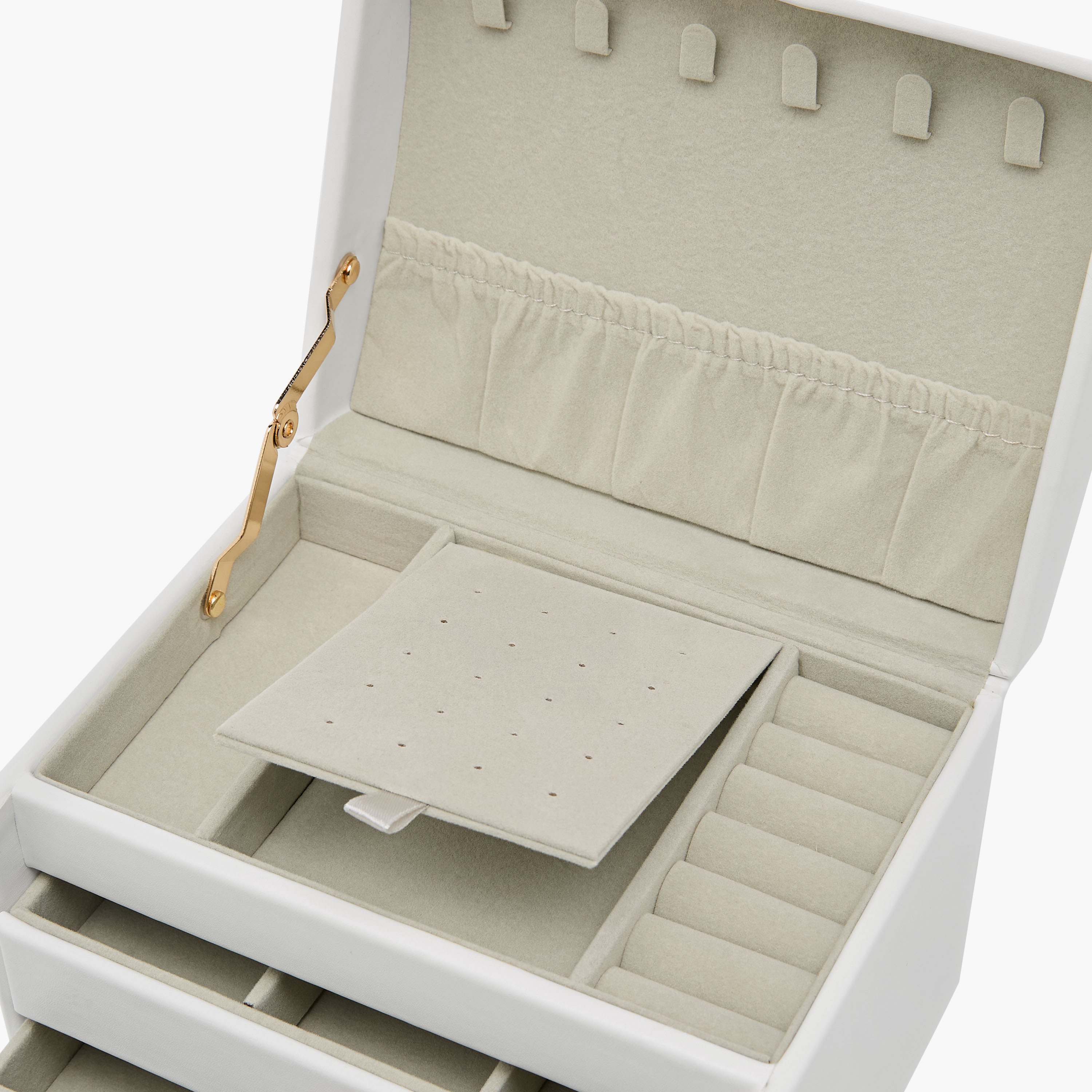 3-Compartment Jewellery Organizer with Solid Design - 17x14x13 cms-women-watchesandjewellery-jewellery-storage-image-6