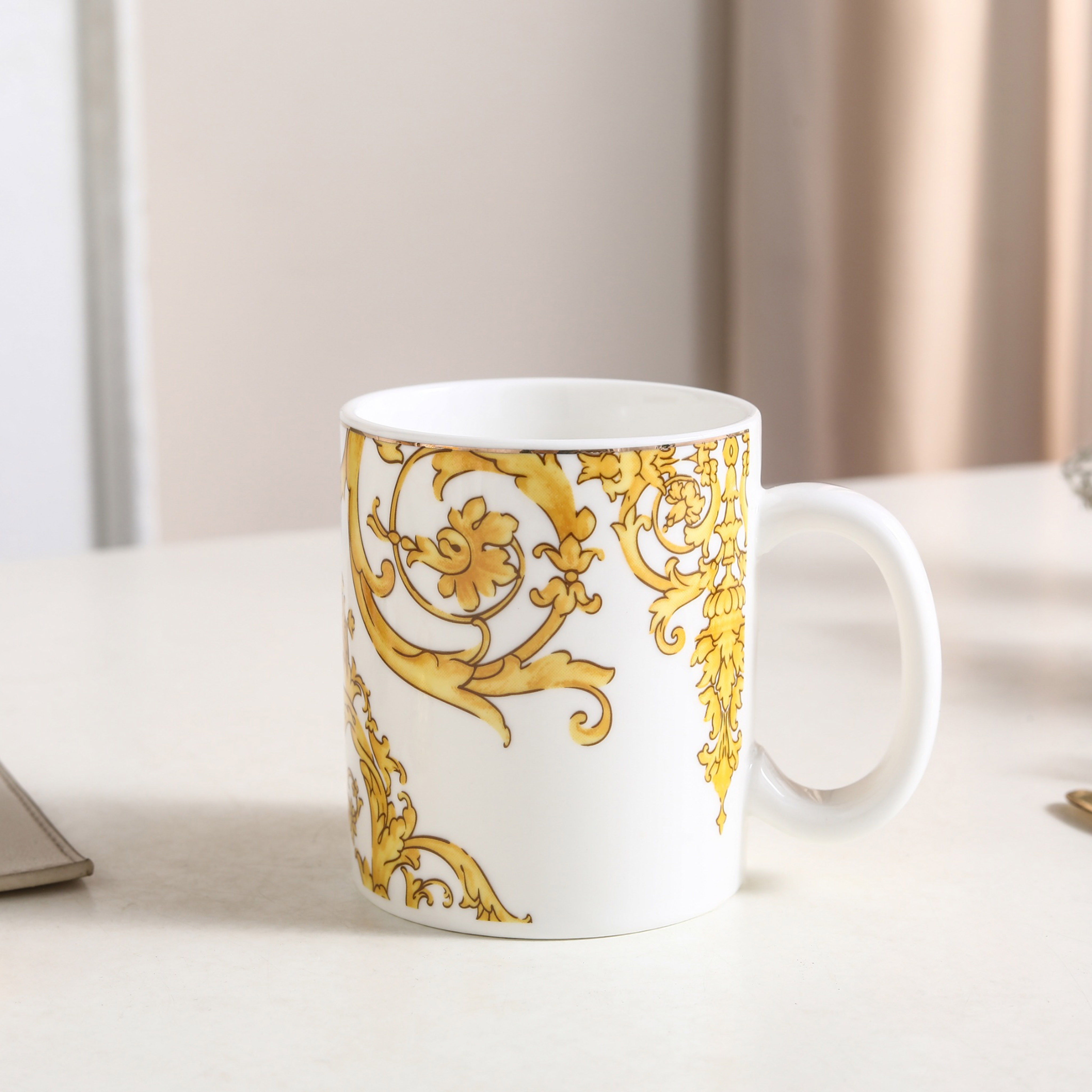 كوب بورسلين بنمط باروكي-household-dining-teaandcoffee-mugsandcups-image-1