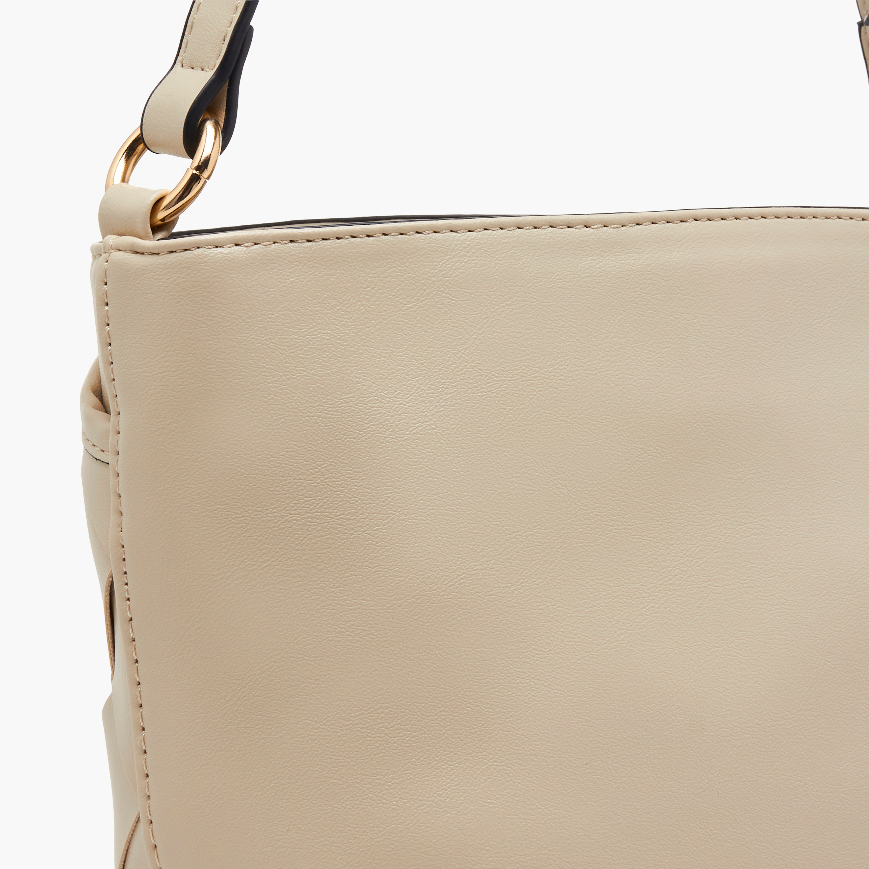 شنطة دلو بارزة الملمس بحزام قابل للفصل من مارينا جالانتي-women-bagsandwallets-handbags-image-6