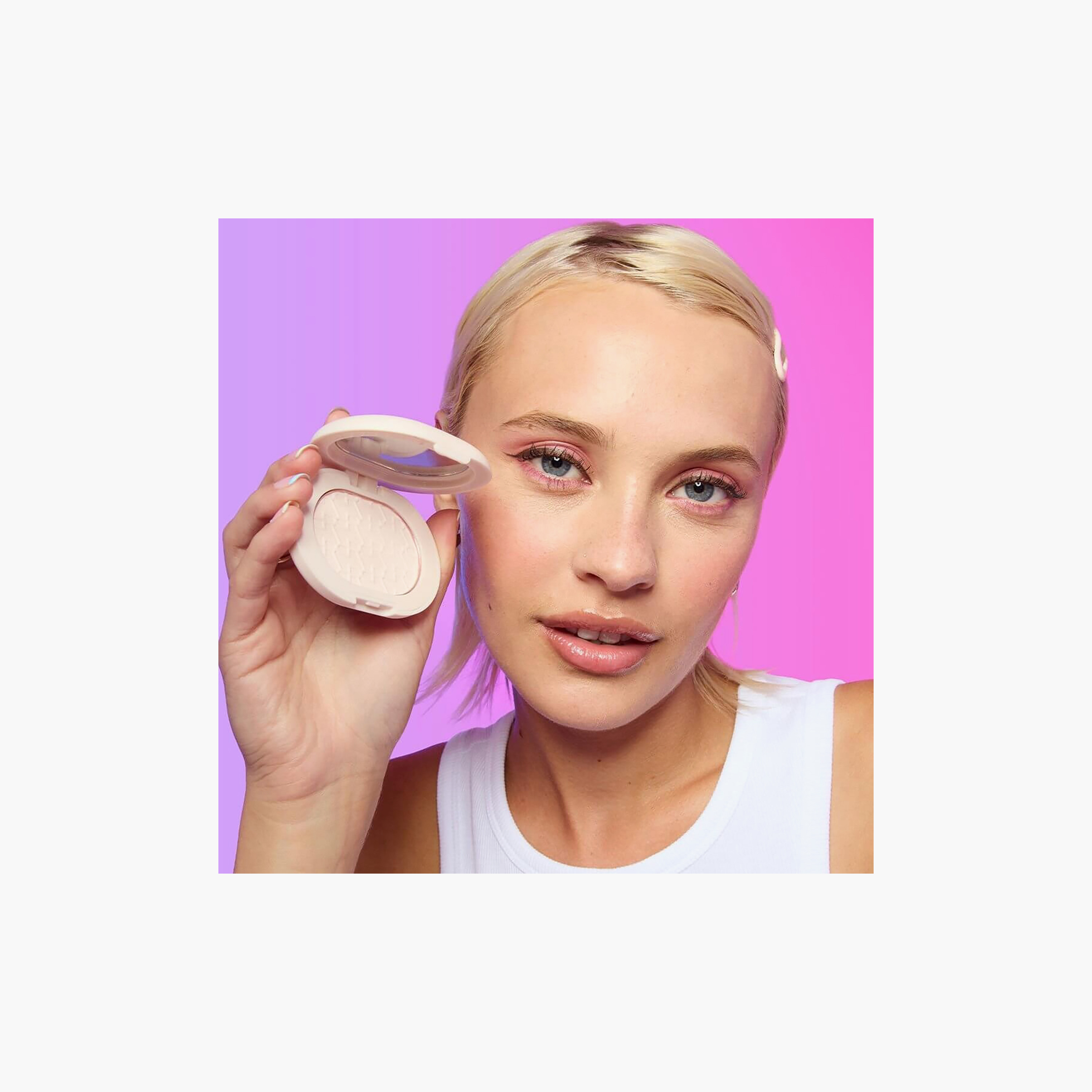 Makeup Revolution Compact Pressed Powder-beautyandpersonalcare-makeup-face-facepowders-image-15