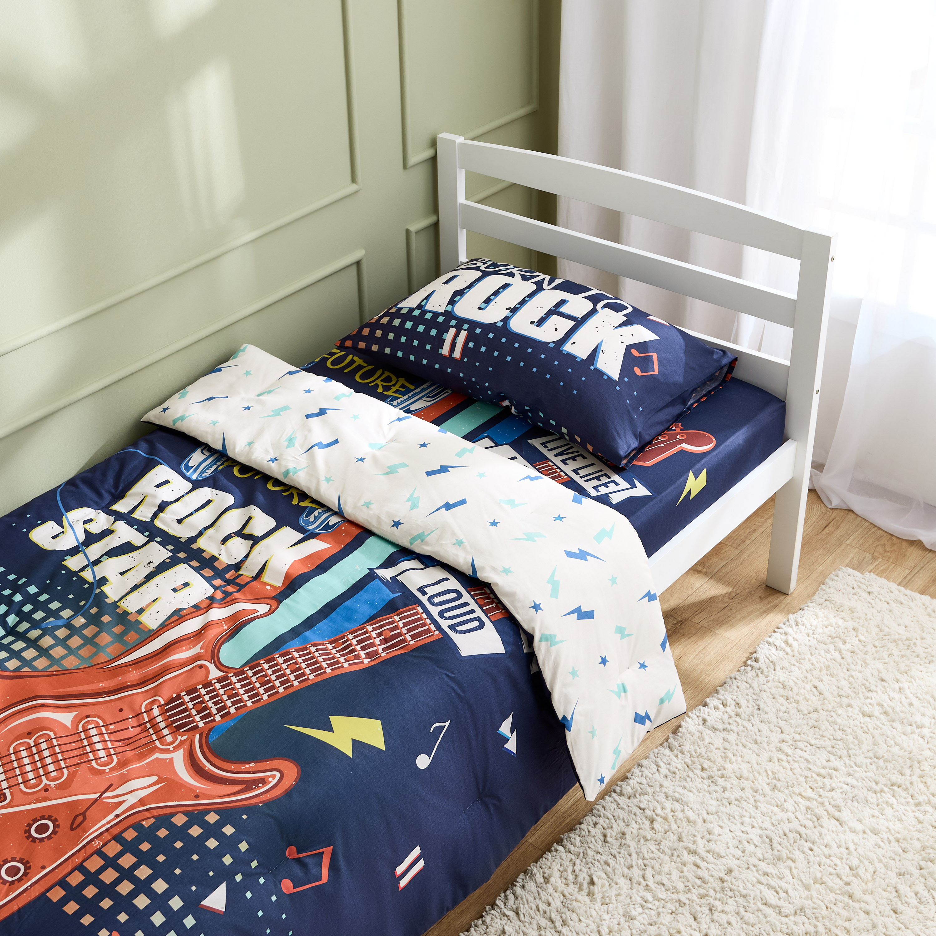 طقم مفرش أطفال بطبعات جرافيك من جونيورز - 135x200 سم-baby-nursery-babybedding-image-3