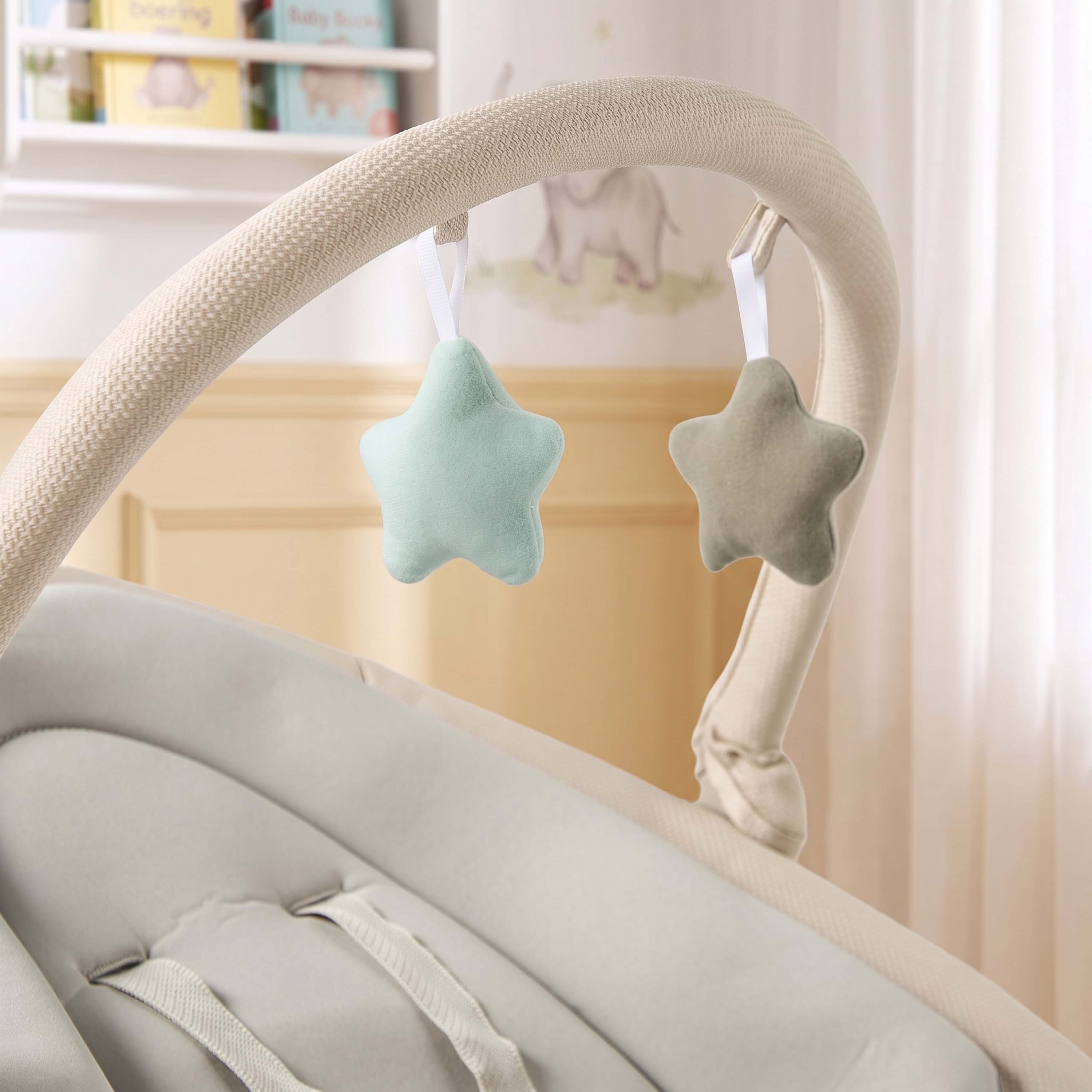 أرجوحة كهربائية للأطفال جوين من جونيورز-baby-infantactivity-swings-image-6