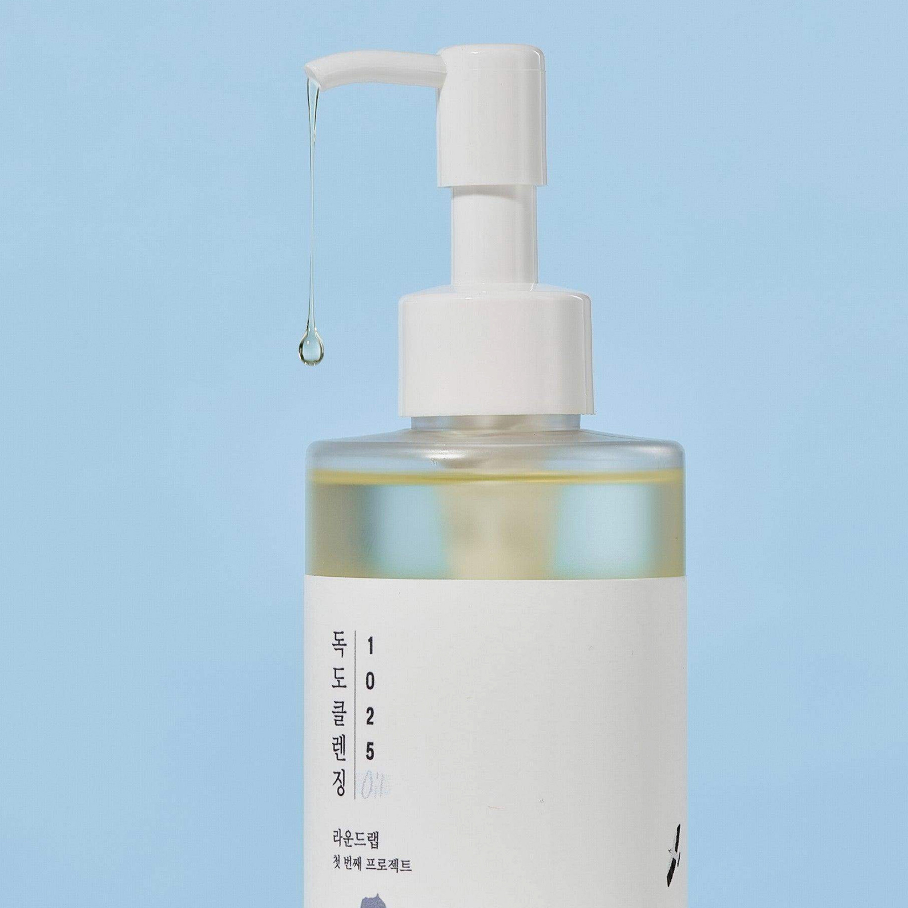 Round Lab 1025 Dokdo Facial Cleansing Oil 200Ml-beautyandpersonalcare-kbeauty-skin-cleansers-facewash-image-5