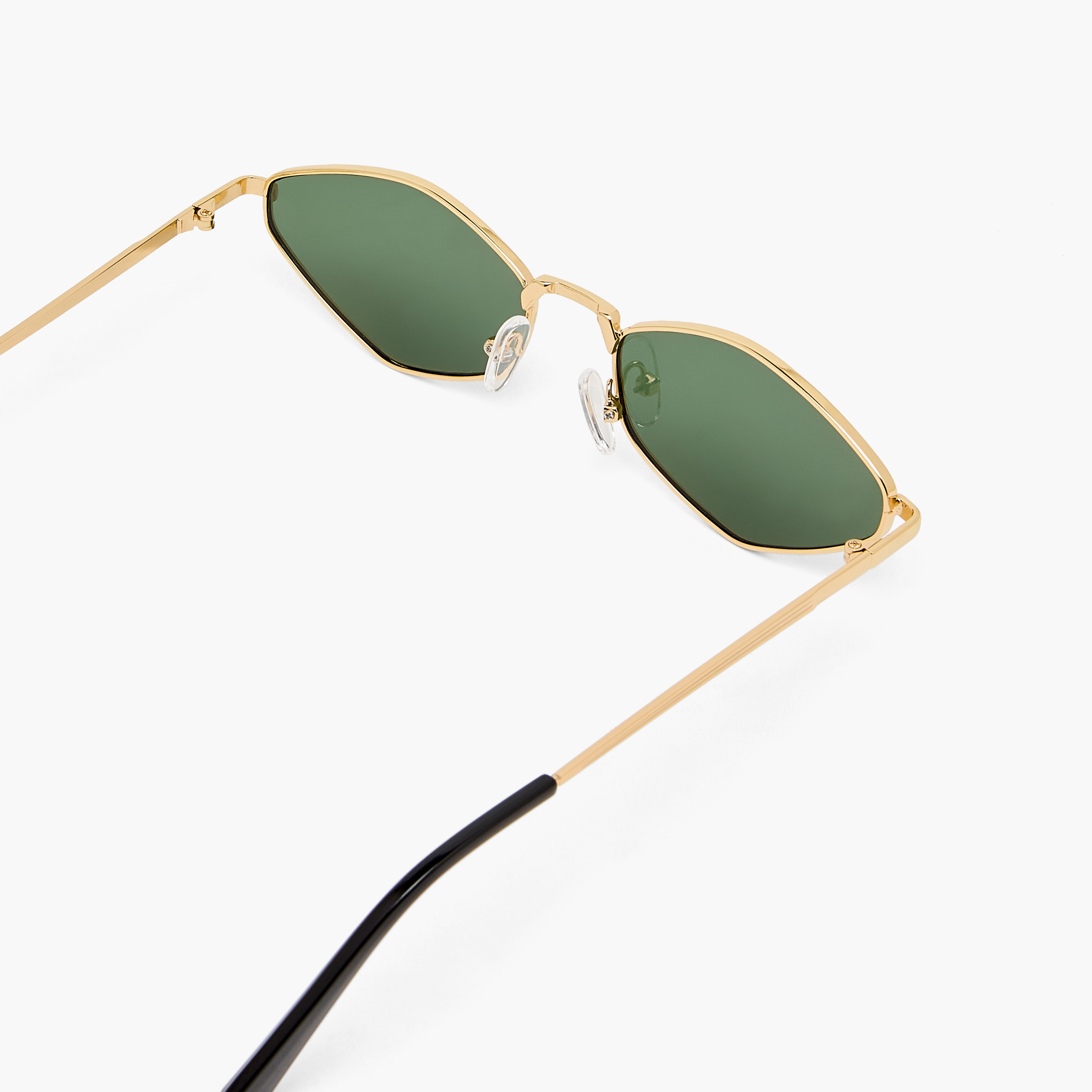 نظارة شمسية بعدسات سوداء هندسية-women-sunglasses-image-4