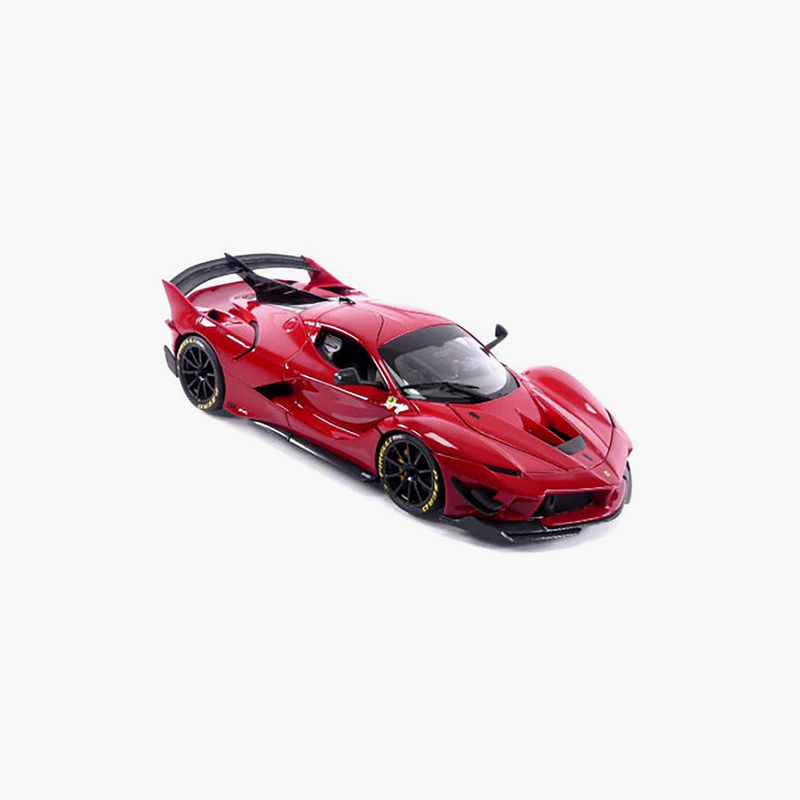 سيارة 1:18 بمقياس فيراري أر و P FXX K EVO من ببوراجو