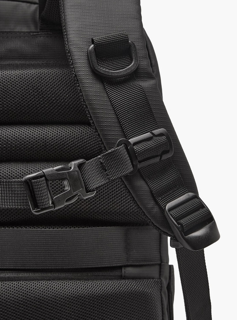 شنطة ظهر بجيب لابتوب وحمالات مبطنة من ويف-travel-luggagesandbags-backpacks-image-6