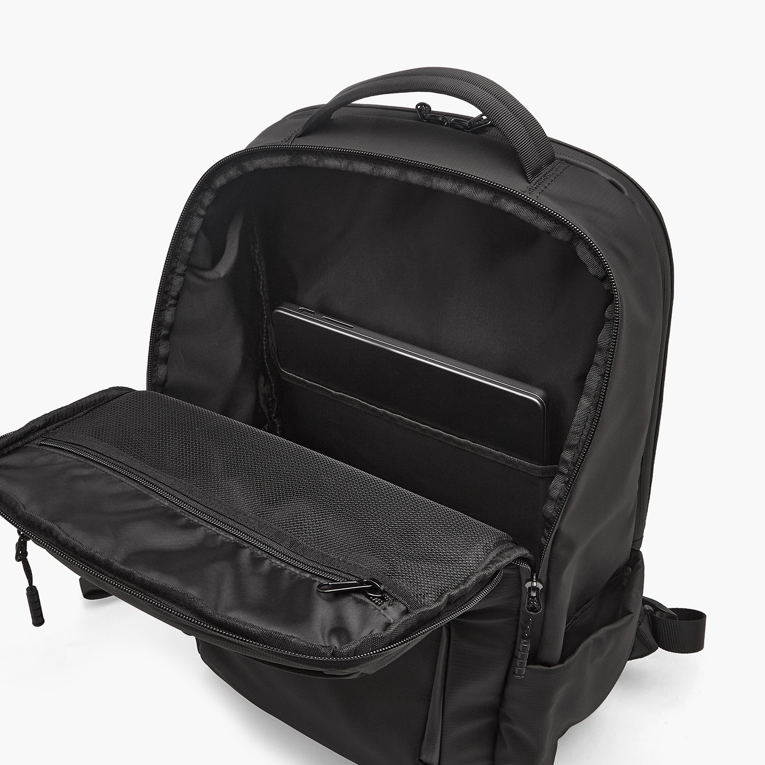 شنطة ظهر بجيب لابتوب وحمالات مبطنة من ويف-travel-luggagesandbags-backpacks-image-9