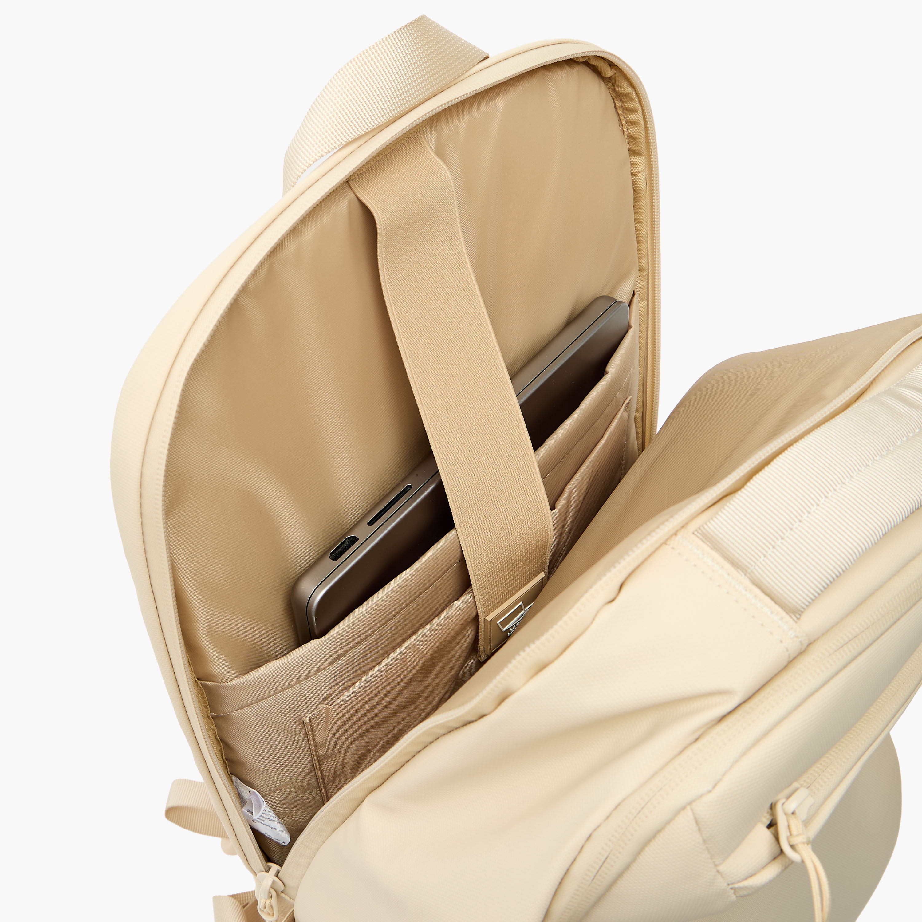 شنطة ظهر للابتوب لحمالات مبطنة من ويف-travel-luggagesandbags-backpacks-image-9