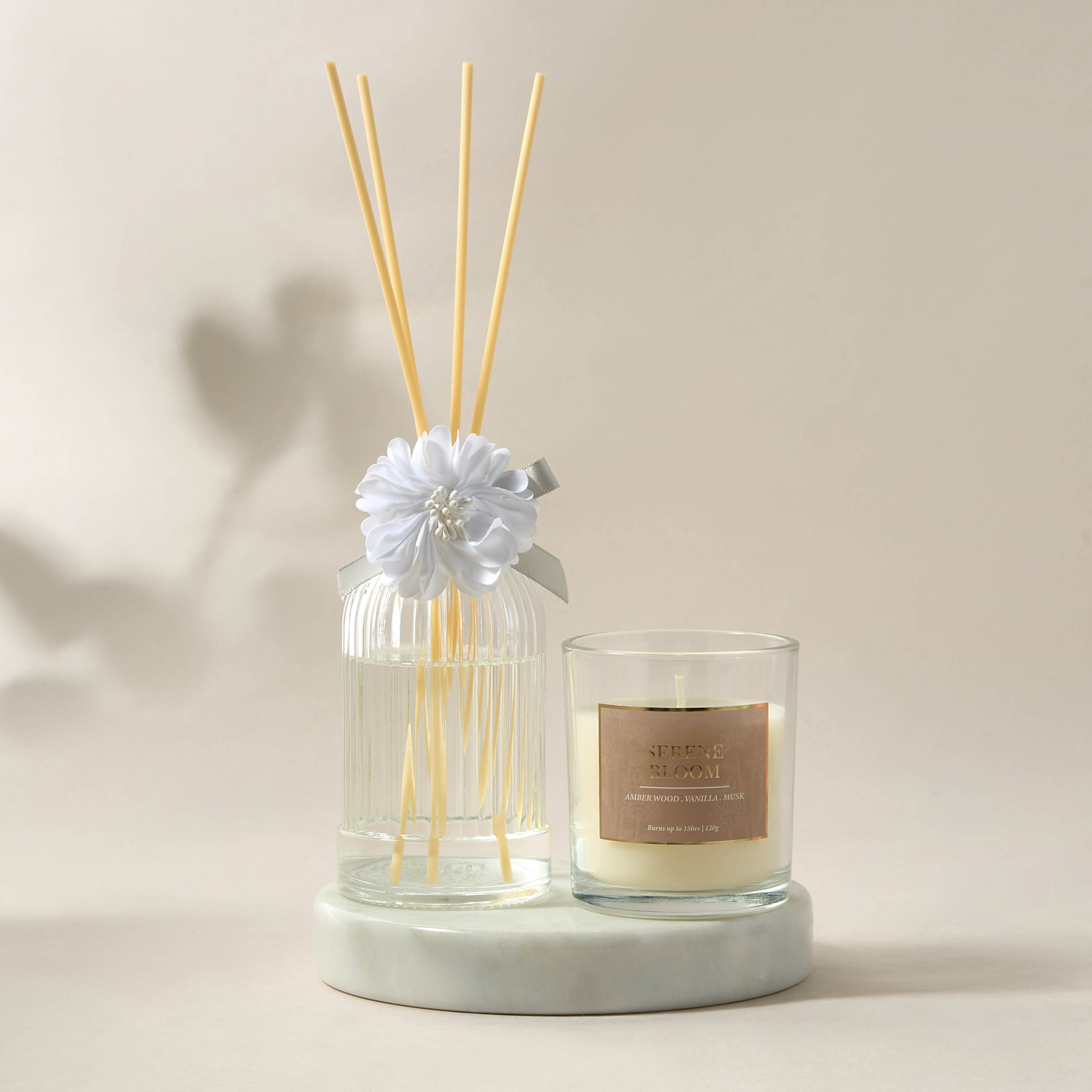 شمعة لوكس العطرية برائحة سيرين بلوم 120 غرام من أورا - صافي-household-homefragrance-candles-image-5