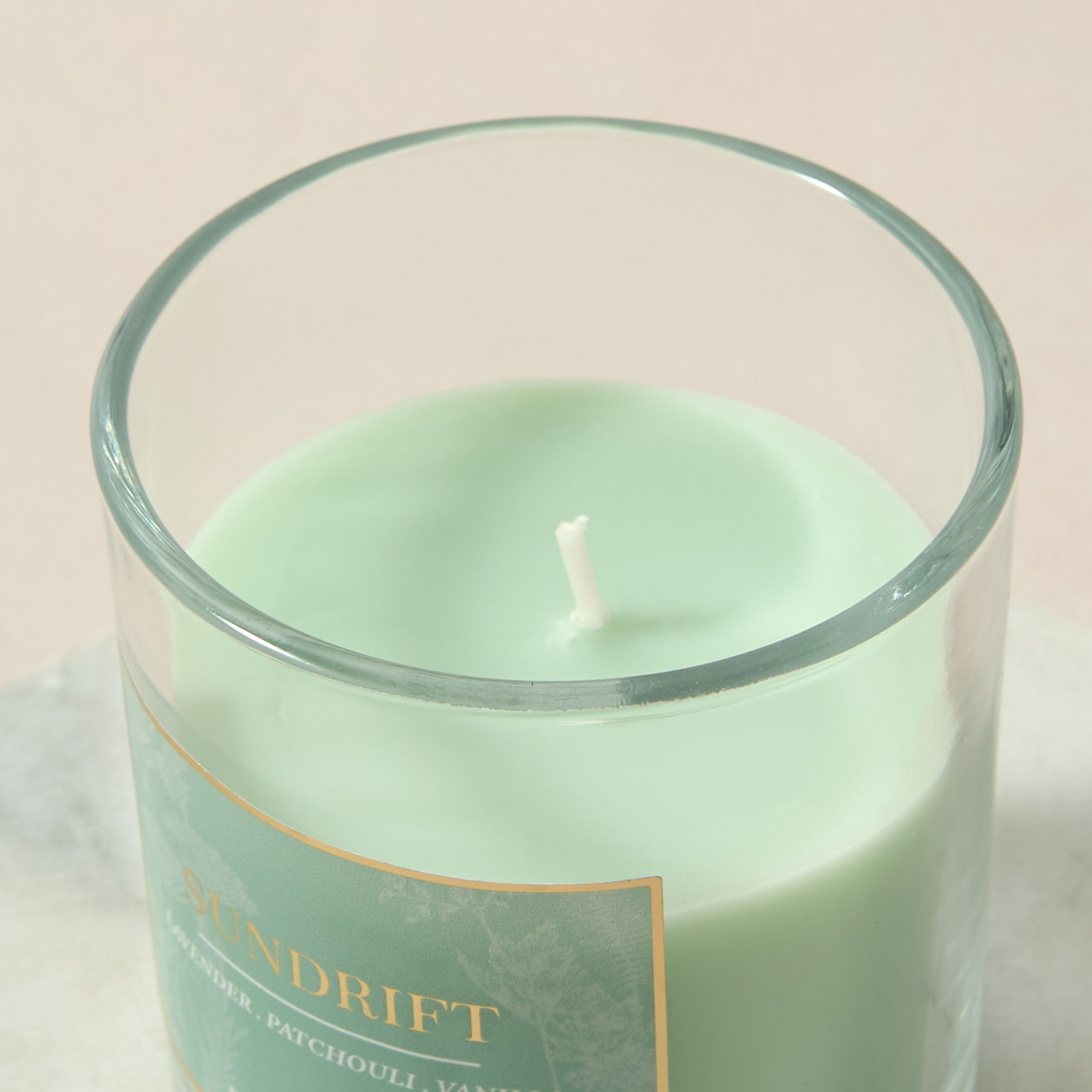 شمعة لوكس 120 غرام سندريفت من أورا - أخضر-household-homefragrance-candles-image-3
