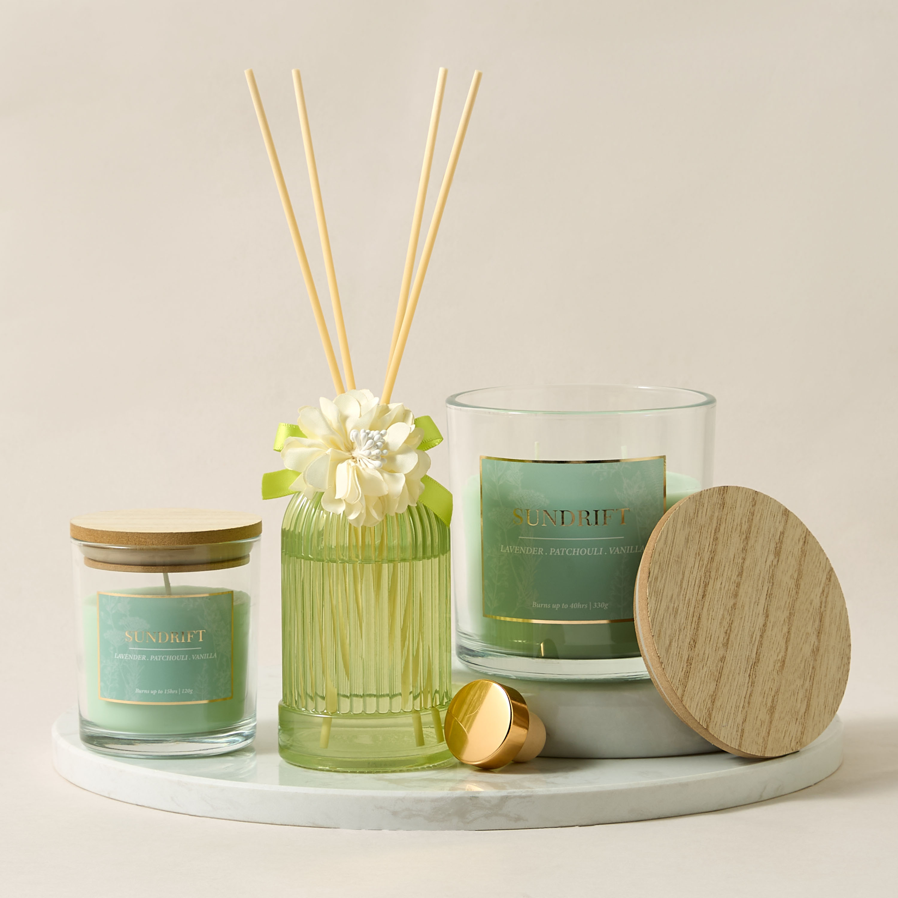 شمعة لوكس 120 غرام سندريفت من أورا - أخضر-household-homefragrance-candles-image-6