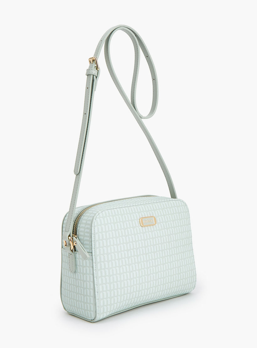 شنطة كروس بودي بطبعات مونوجرام مع حزام قابل للتعديل من ميسي-women-bagsandwallets-handbags-image-3