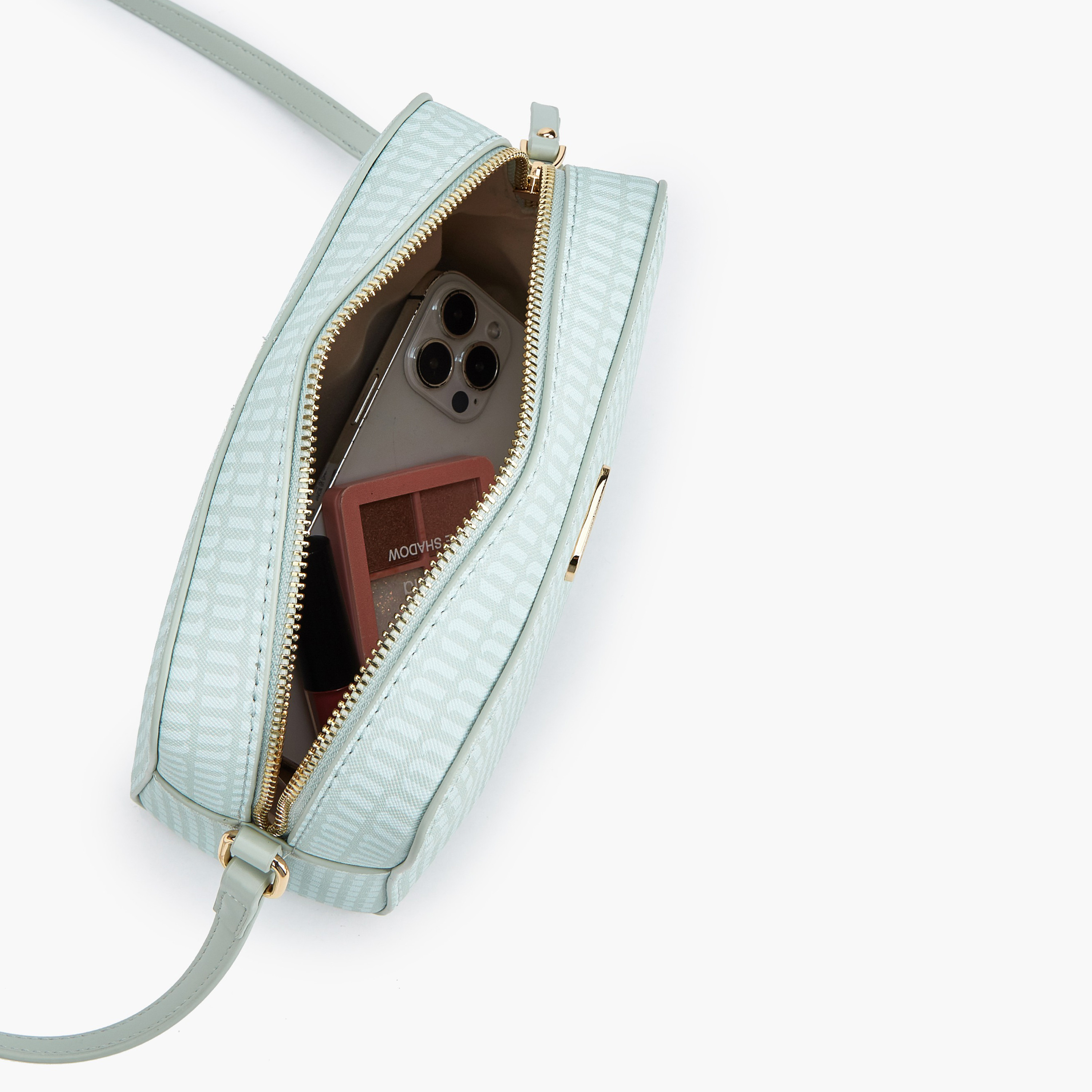 شنطة كروس بودي بطبعات مونوجرام مع حزام قابل للتعديل من ميسي-women-bagsandwallets-handbags-image-8